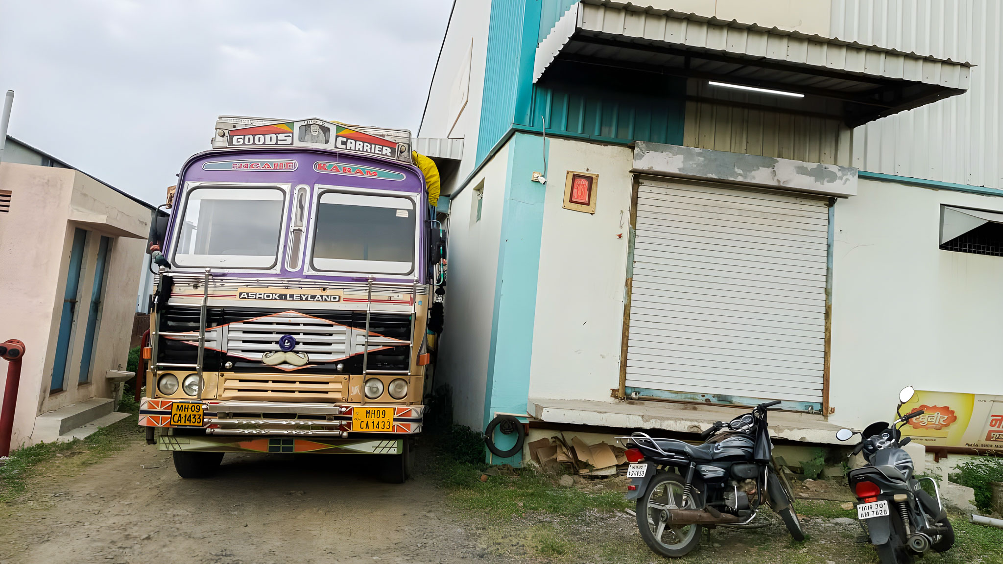 250 square meter Industrial Shed for sale in AKOLA Akola — photo 8