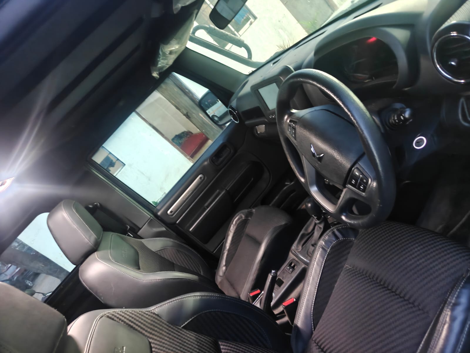 MAHINDRA THAR LX D AT 4WD HT BSVI DIESEL COLOUR: NAPOLI for sale in Hyderabad — photo 4