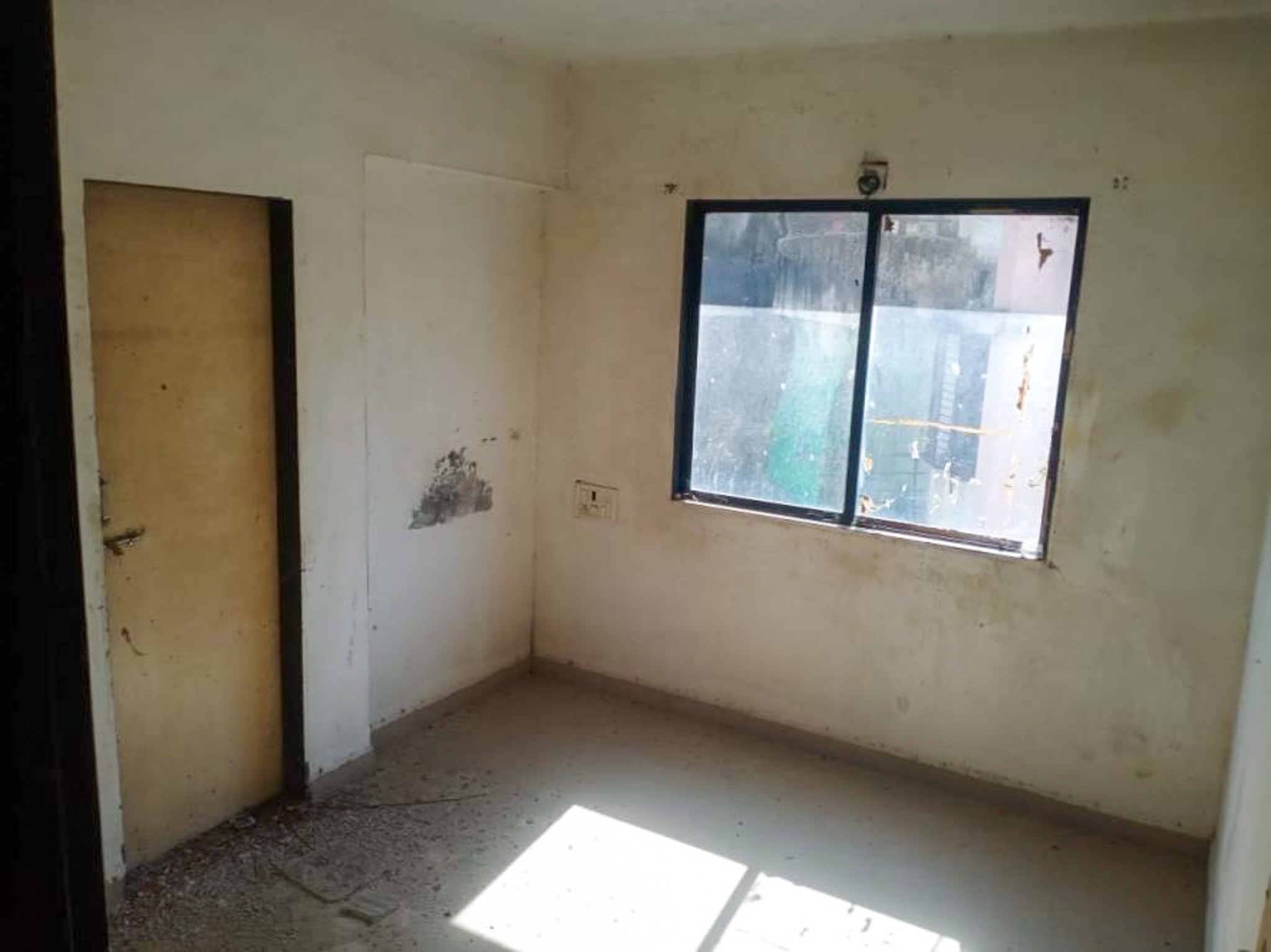 2 BHK Flat for sale in Laxmi Residency, Semi Urban Surat — photo 1