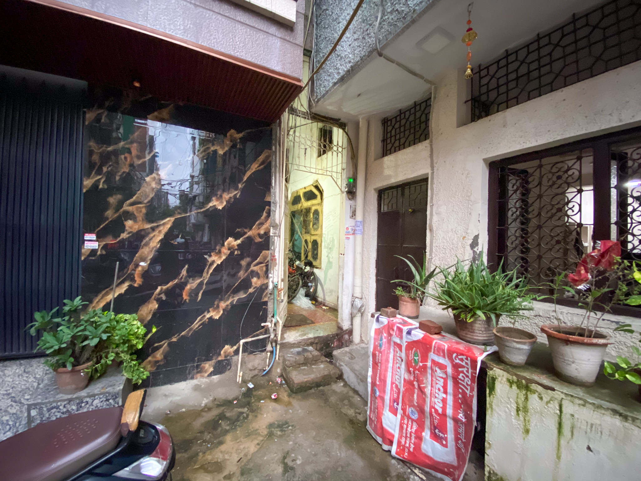 Flat for sale in Shahdara New Delhi — photo 2