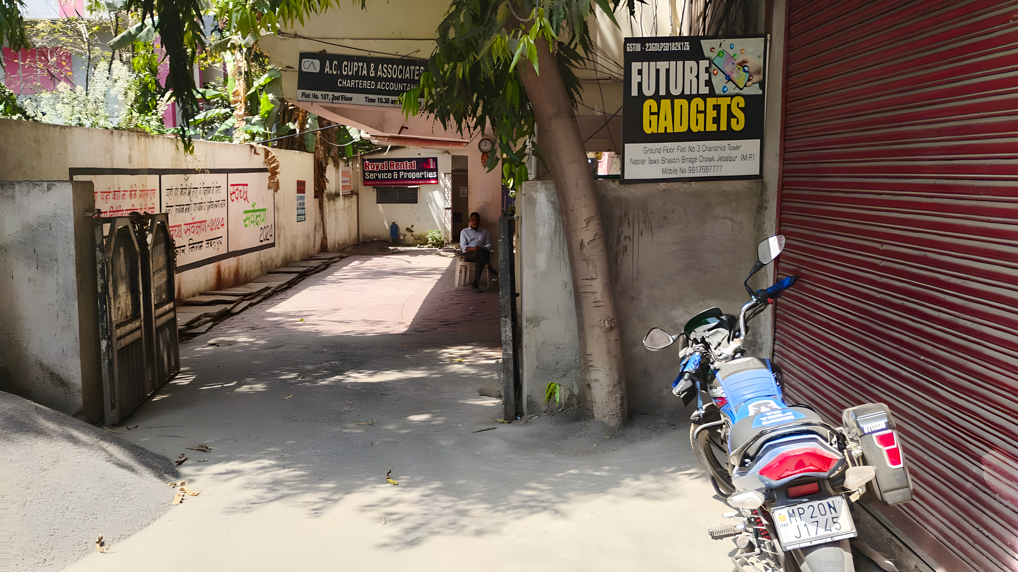 497 square feet Shops for sale in URBAN Jabalpur — photo 1