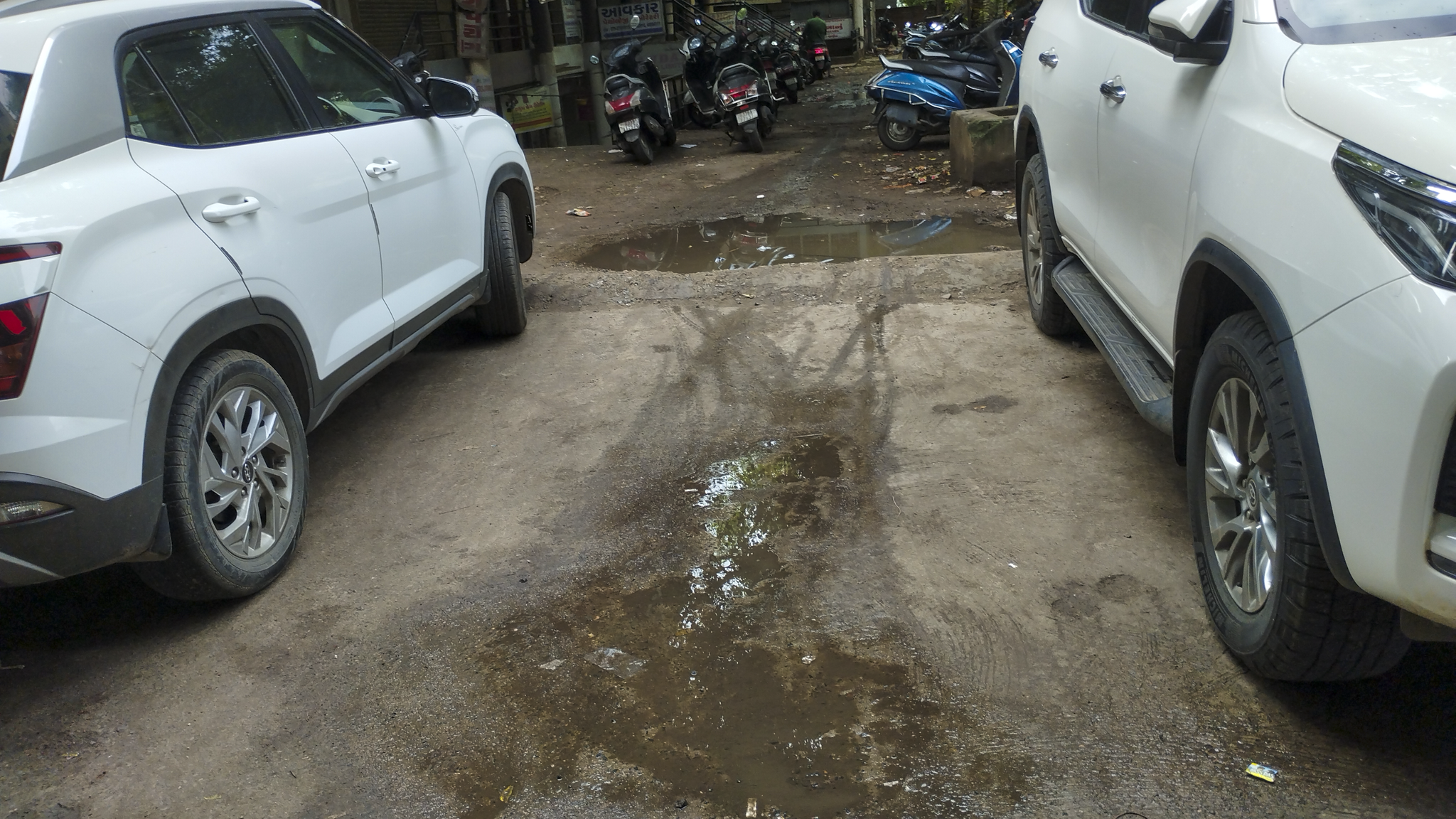 656 square feet Flat for sale in Ahmedabad — photo 5