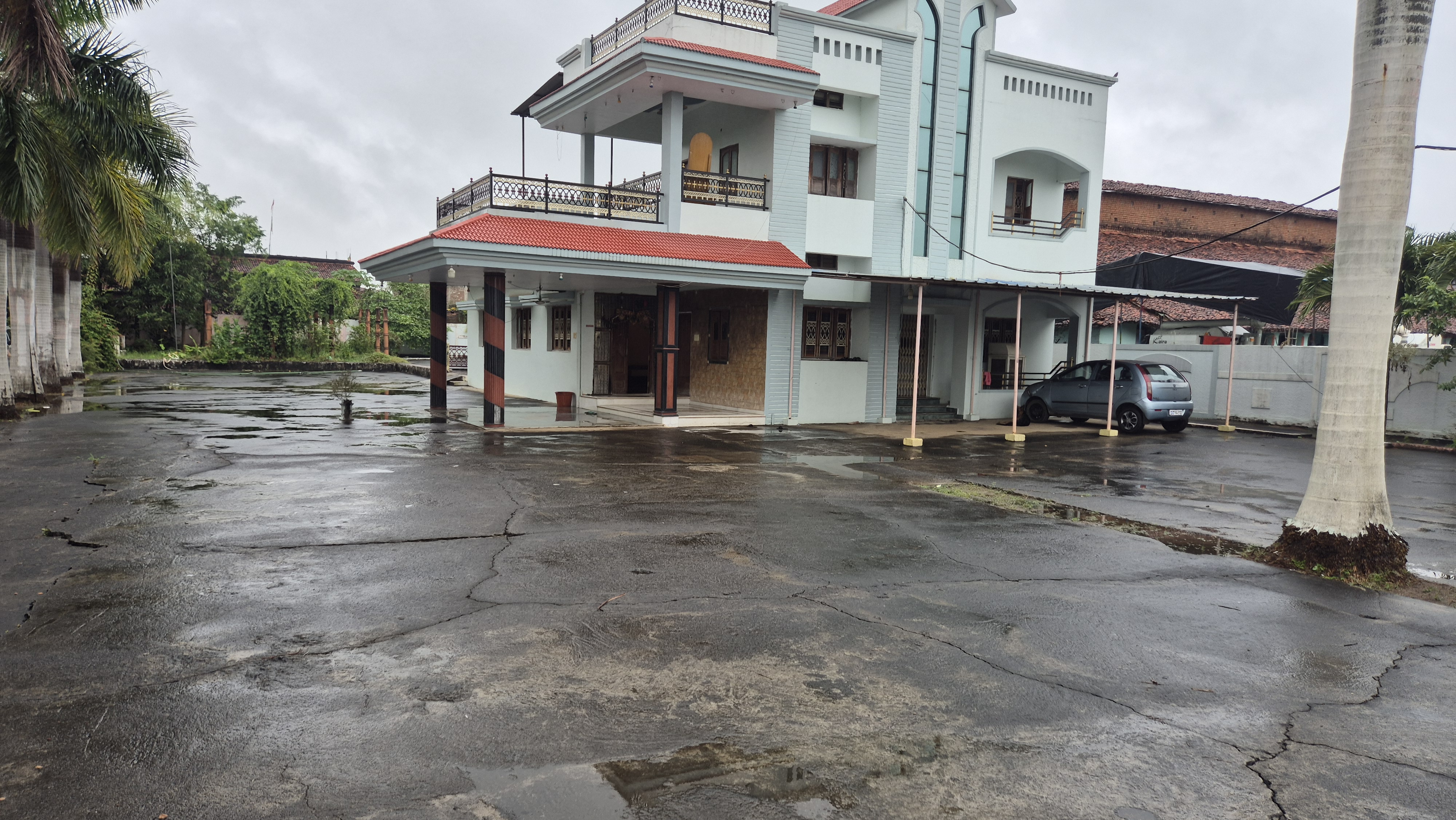Bungalow for sale in Balaghat — photo 1