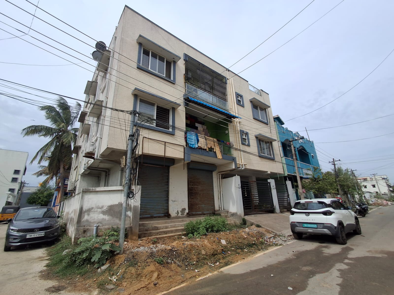 215 square feet Shops for sale in Chennai — photo 2