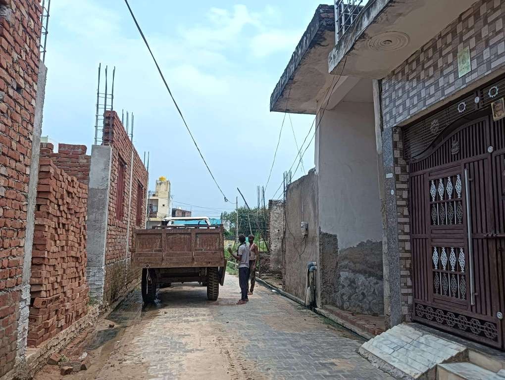 Individual House for sale in Jalesar — photo 2