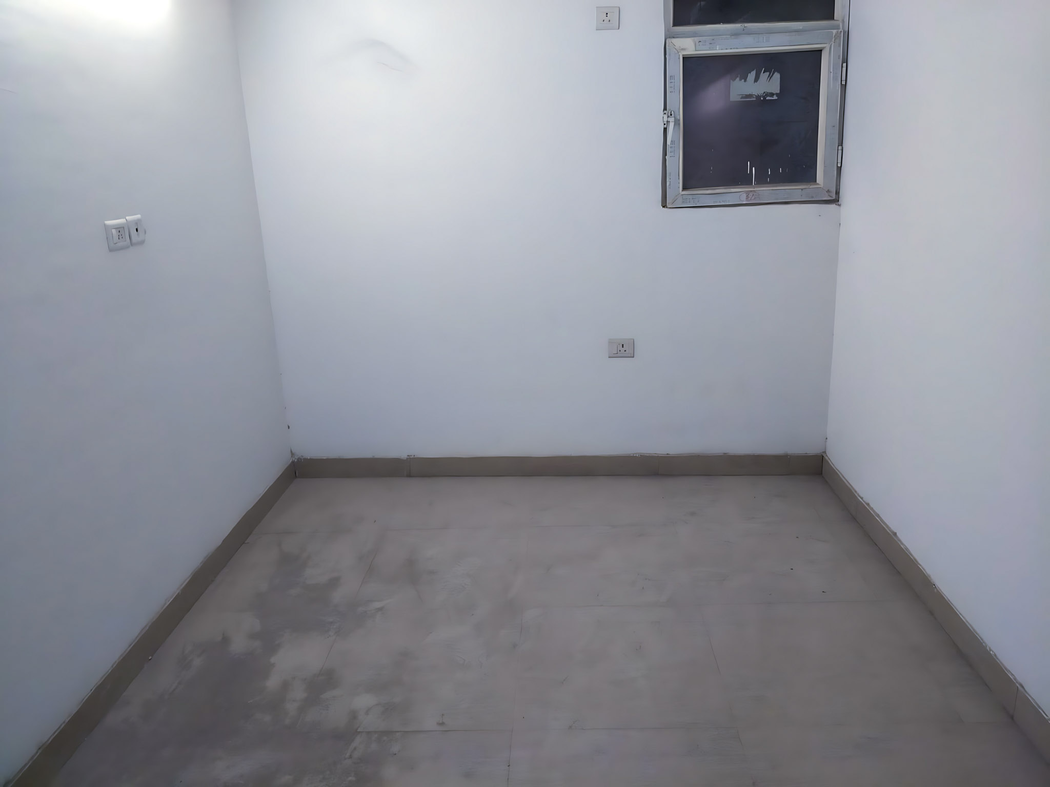 385.14 square feet Flat for sale in na, GOOD Ghaziabad — photo 4