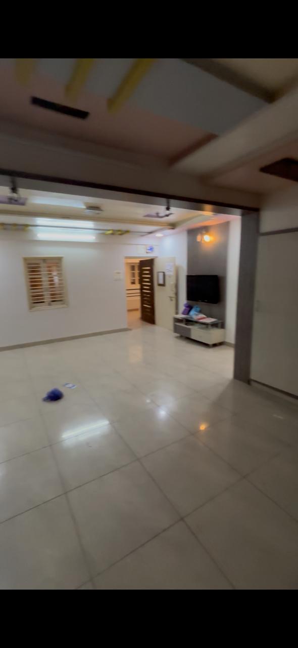 81.8 square meter Flat for sale in Junagadh — photo 5