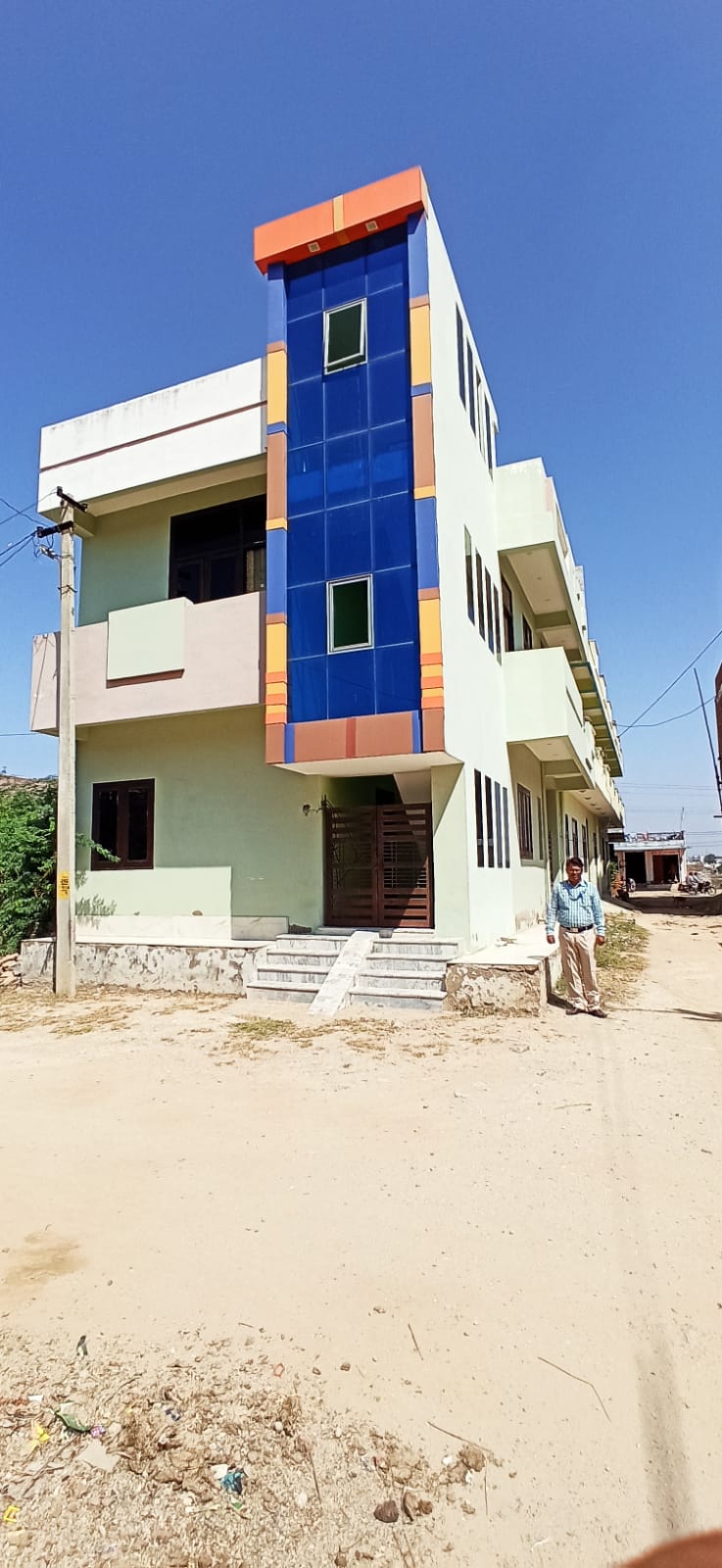 72.22 square yard Individual House for sale in Bangur Nagar — photo 1