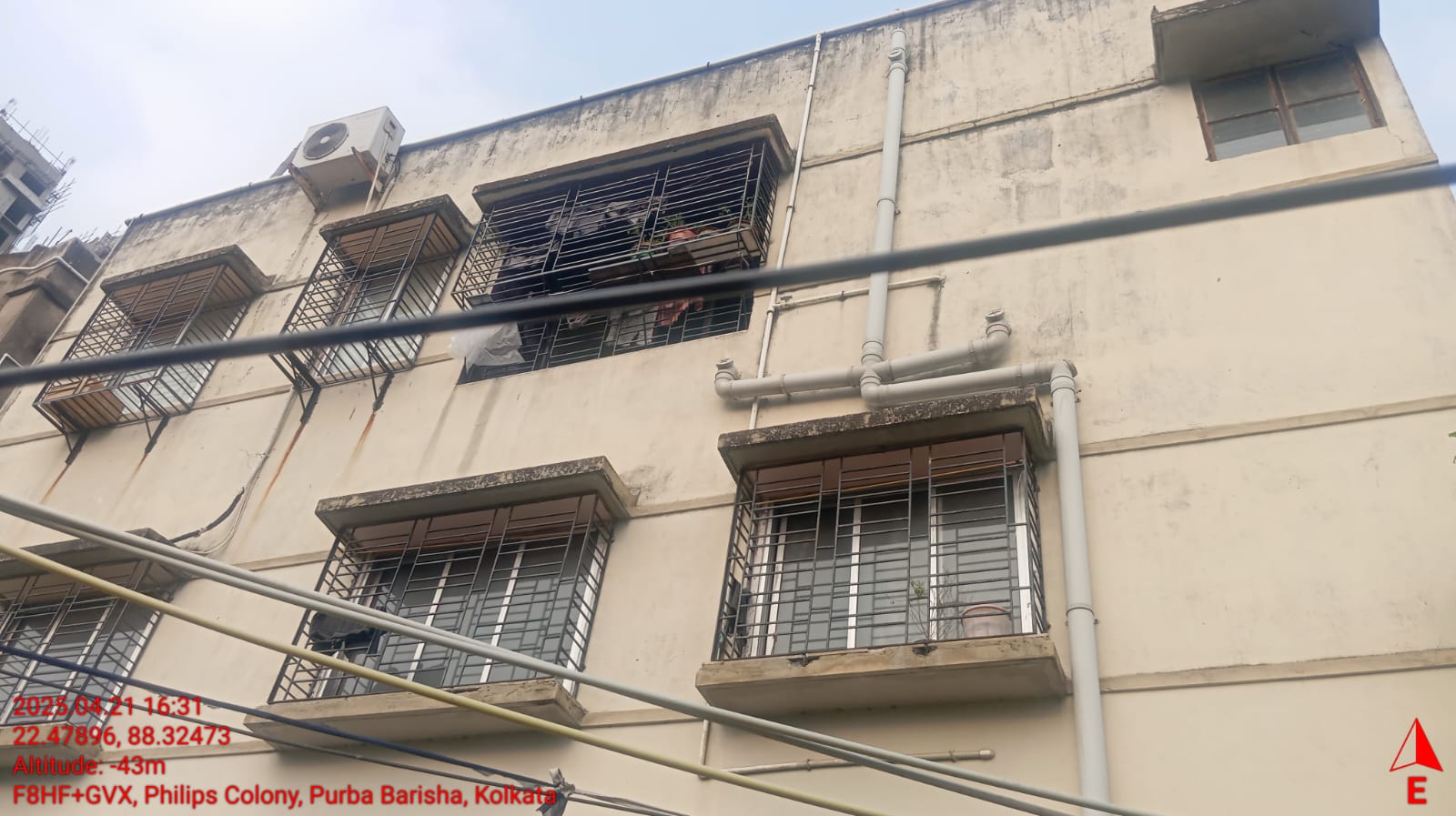 2 BHK Flat for sale in UMA APARTMENT, ISHAN GHOSH ROAD PURBA BARISHA KOLKATA 700008 NEAR EAST PARK AUTO STAND Kolkata — photo 8