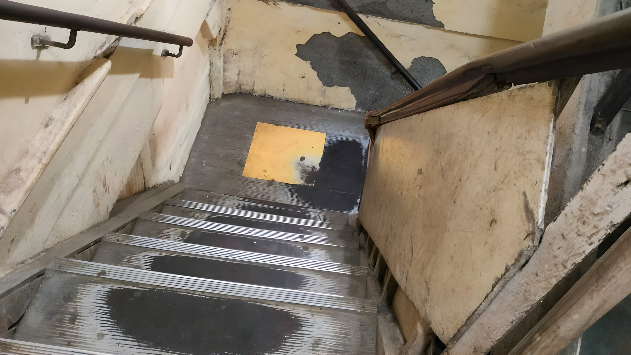 130.44 square meter Flat for sale in NEW MARINE LINES Mumbai — photo 13
