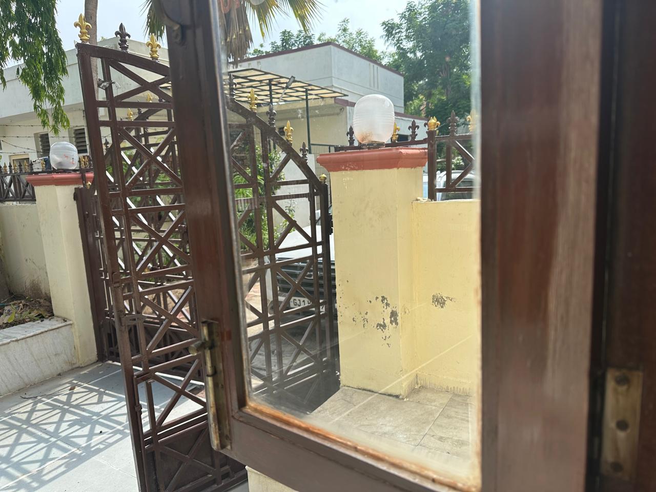 1269 square meter Bungalow for sale in BOPAL Ahmedabad — photo 3