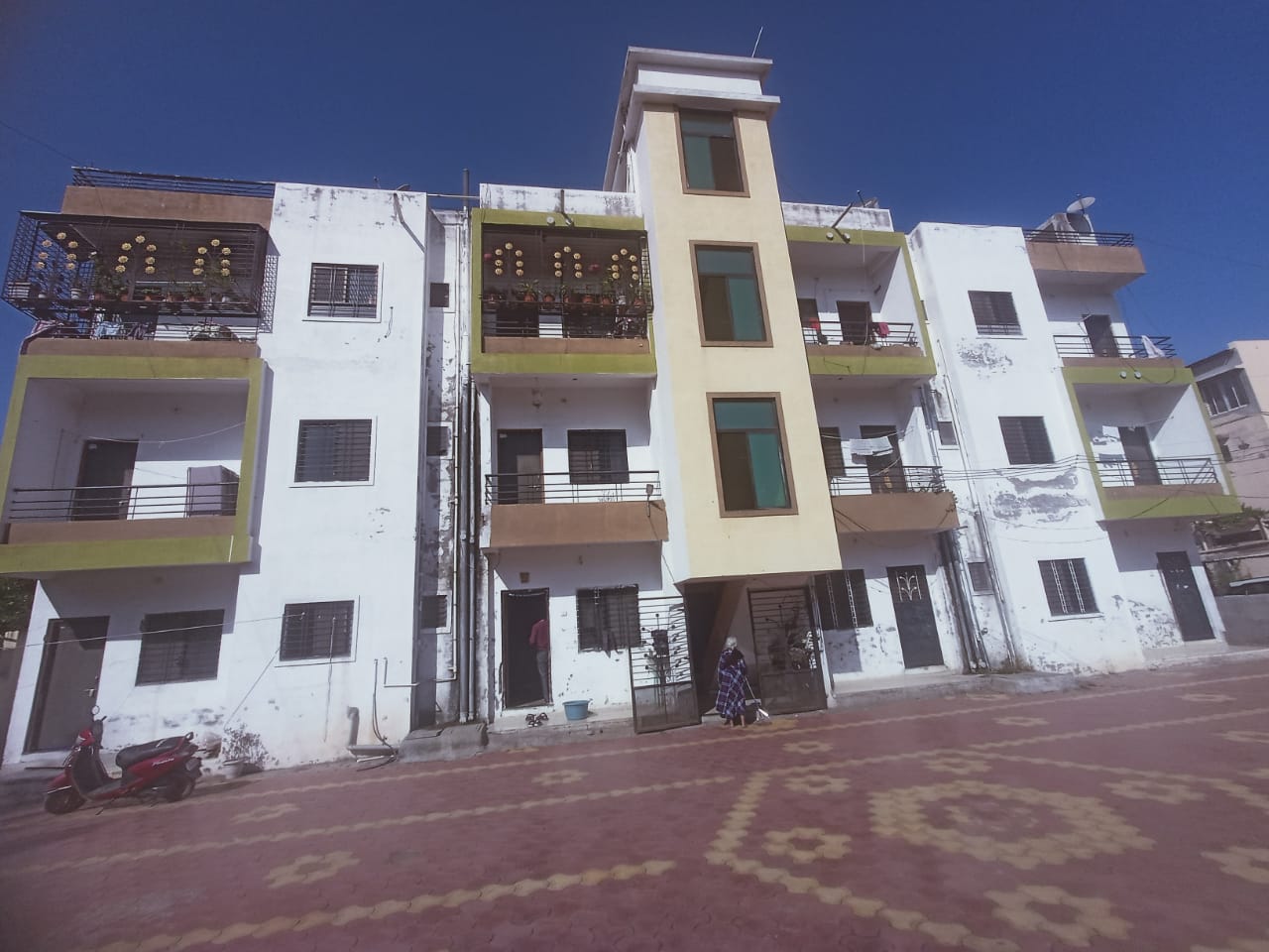 Flat for sale in Ahmednagar — photo 2