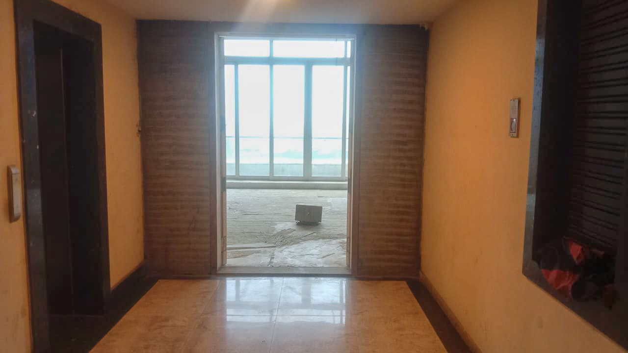 Flat for sale in L.BS Marg, Naupada Thane — photo 1