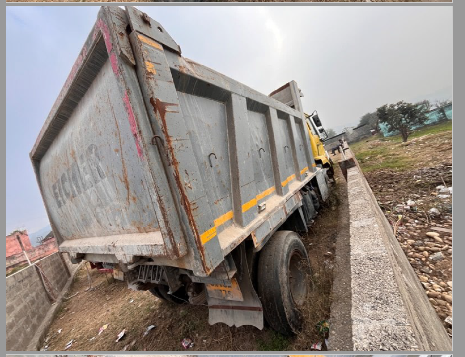 dumper for sale in Sidhra Jammu — photo 2