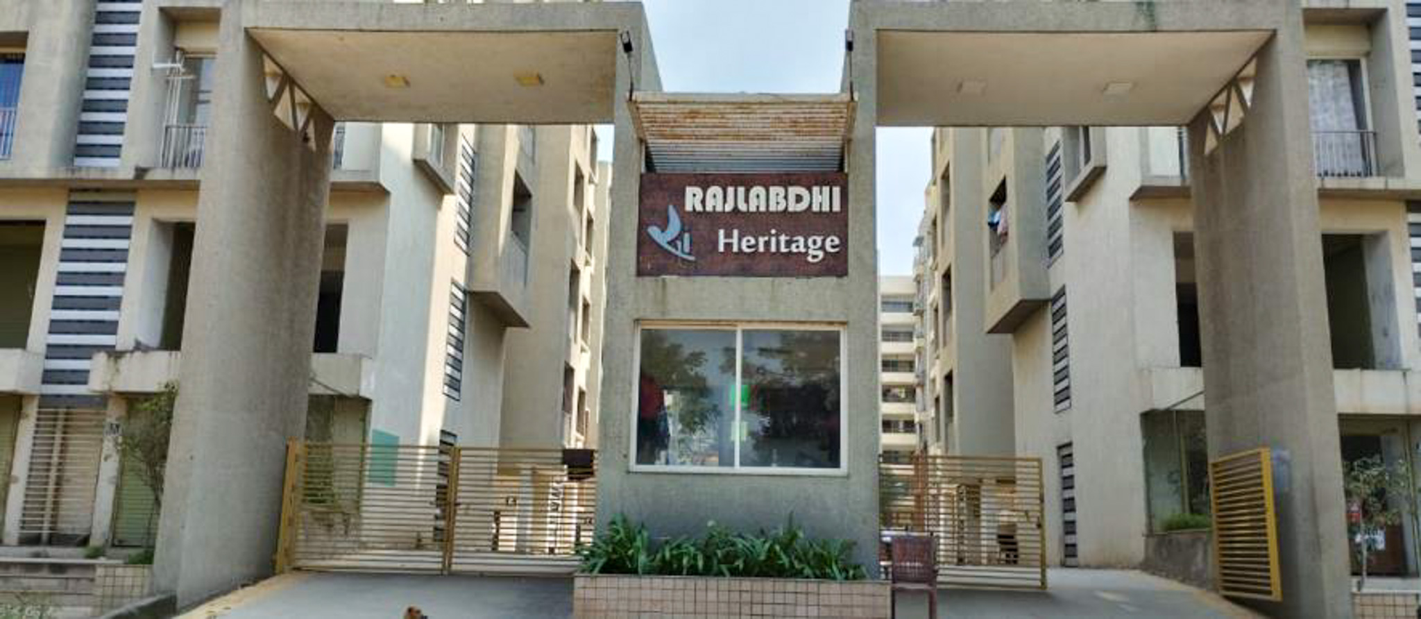 Flat for sale in Gandhinagar Gandhinagar. — photo 2