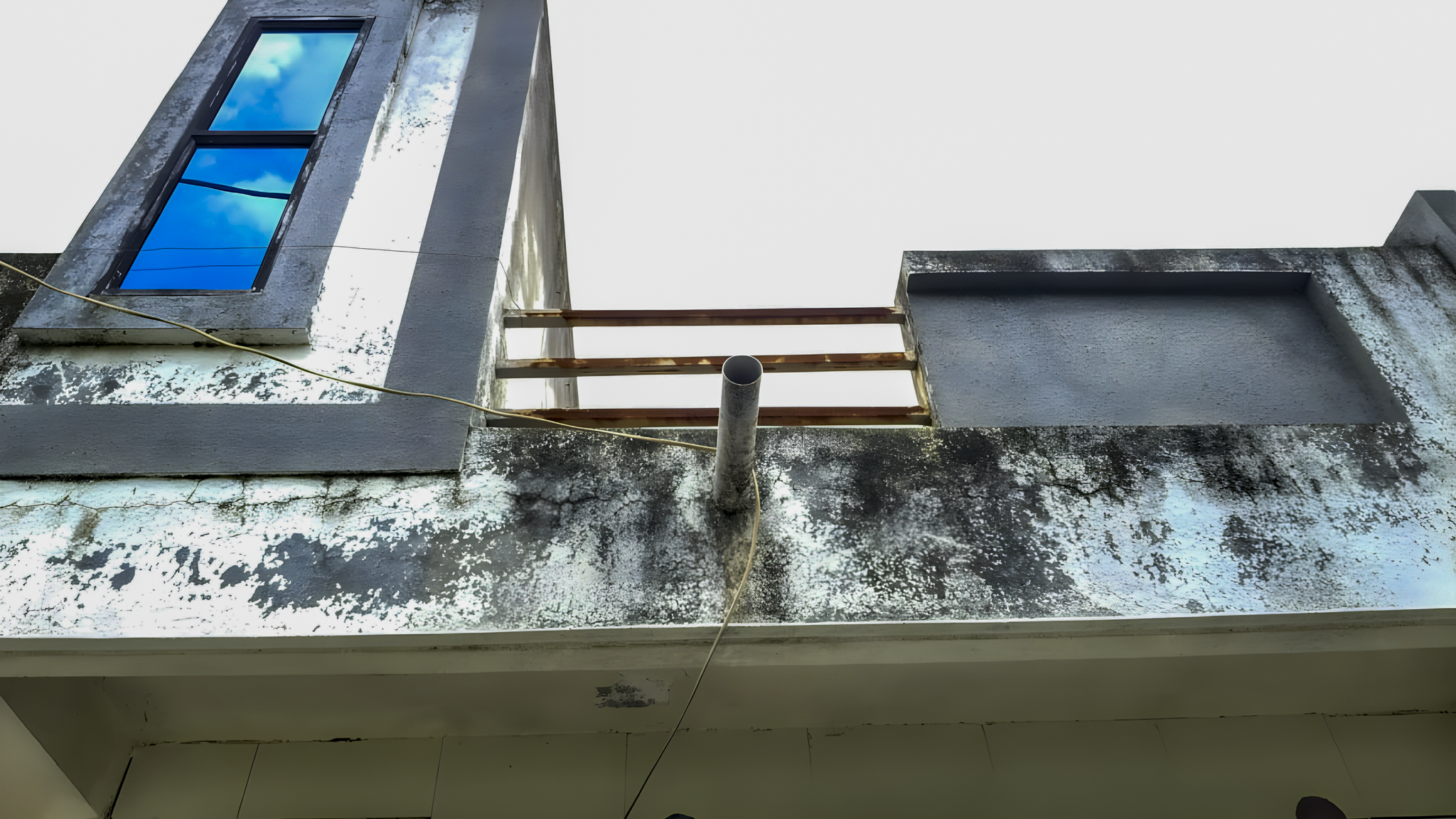 Flat for sale in Surat — photo 1