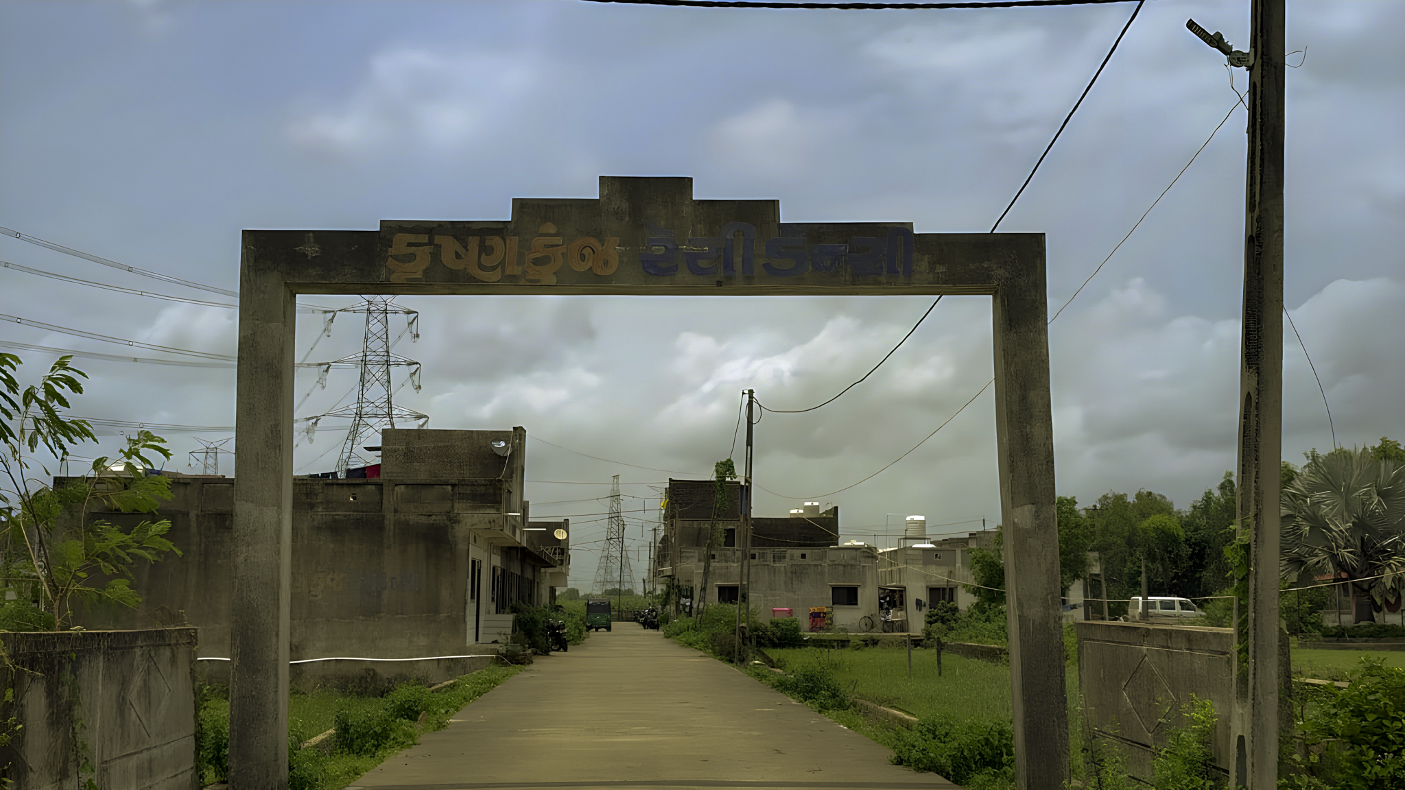 Flat for sale in Surat — photo 18