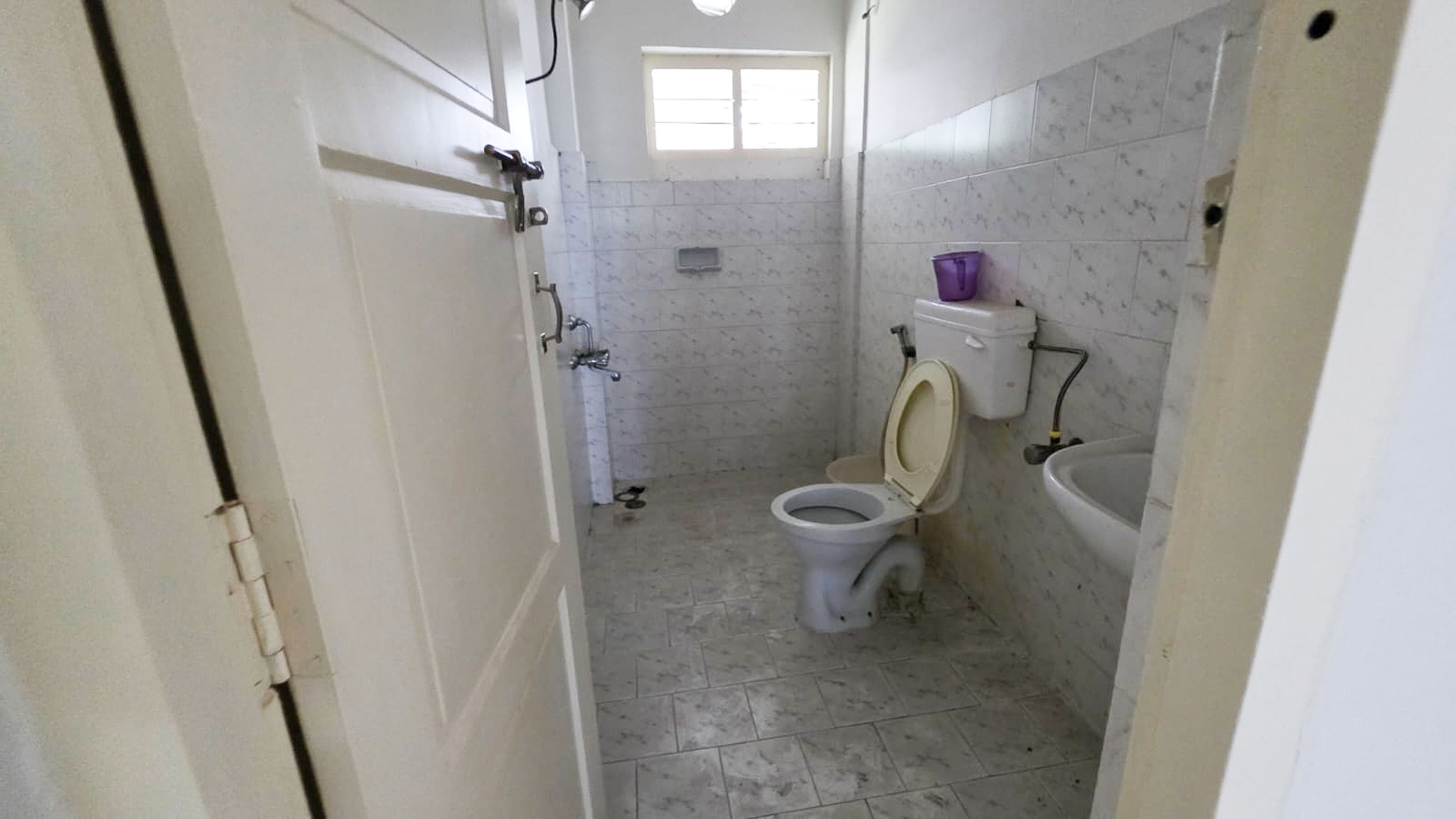 2 BHK Flat for sale in EAST AVENUE APARTMENT, Kaloor  Ernakulam Kochi — photo 16
