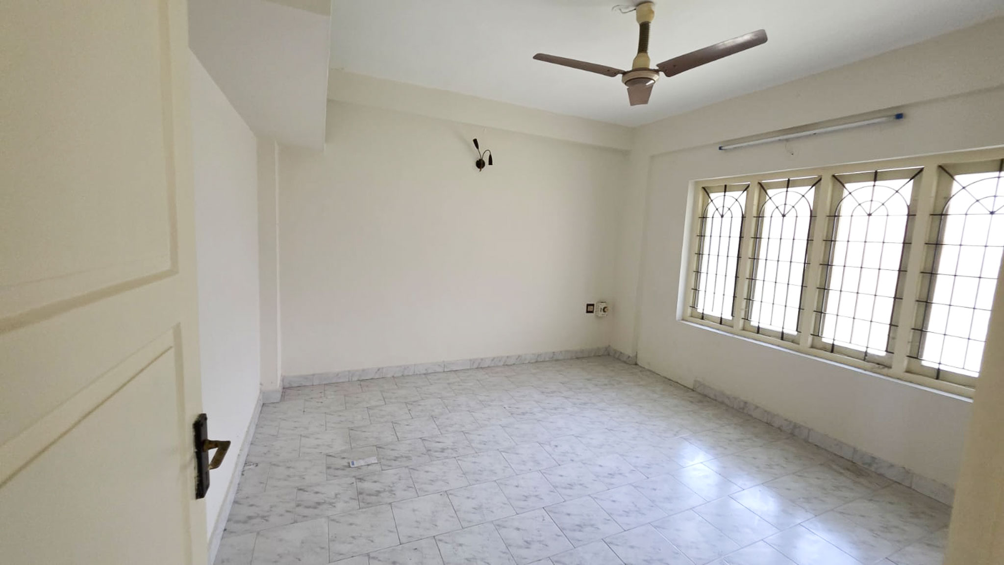 2 BHK Flat for sale in EAST AVENUE APARTMENT, Kaloor  Ernakulam Kochi — photo 19