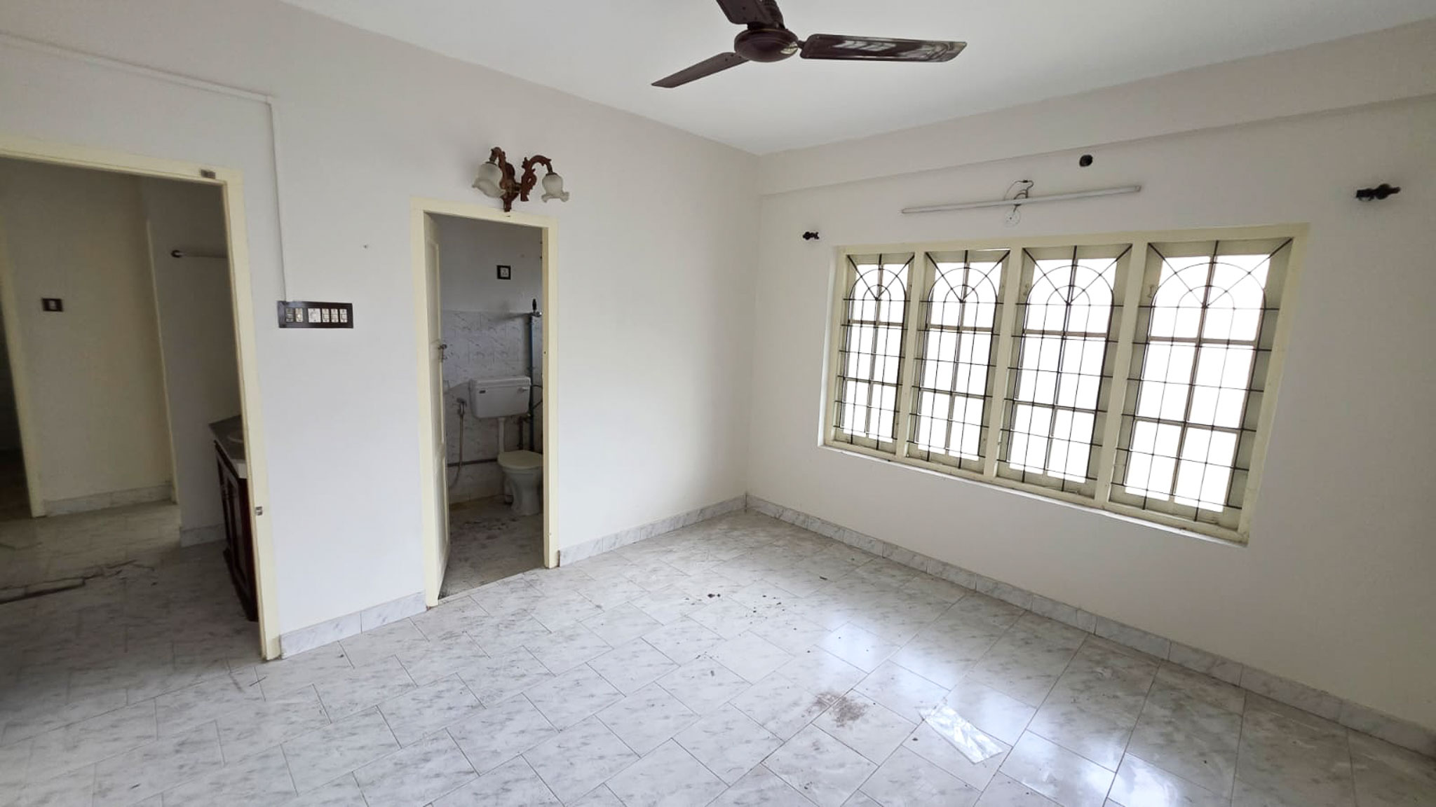 2 BHK Flat for sale in EAST AVENUE APARTMENT, Kaloor  Ernakulam Kochi — photo 21