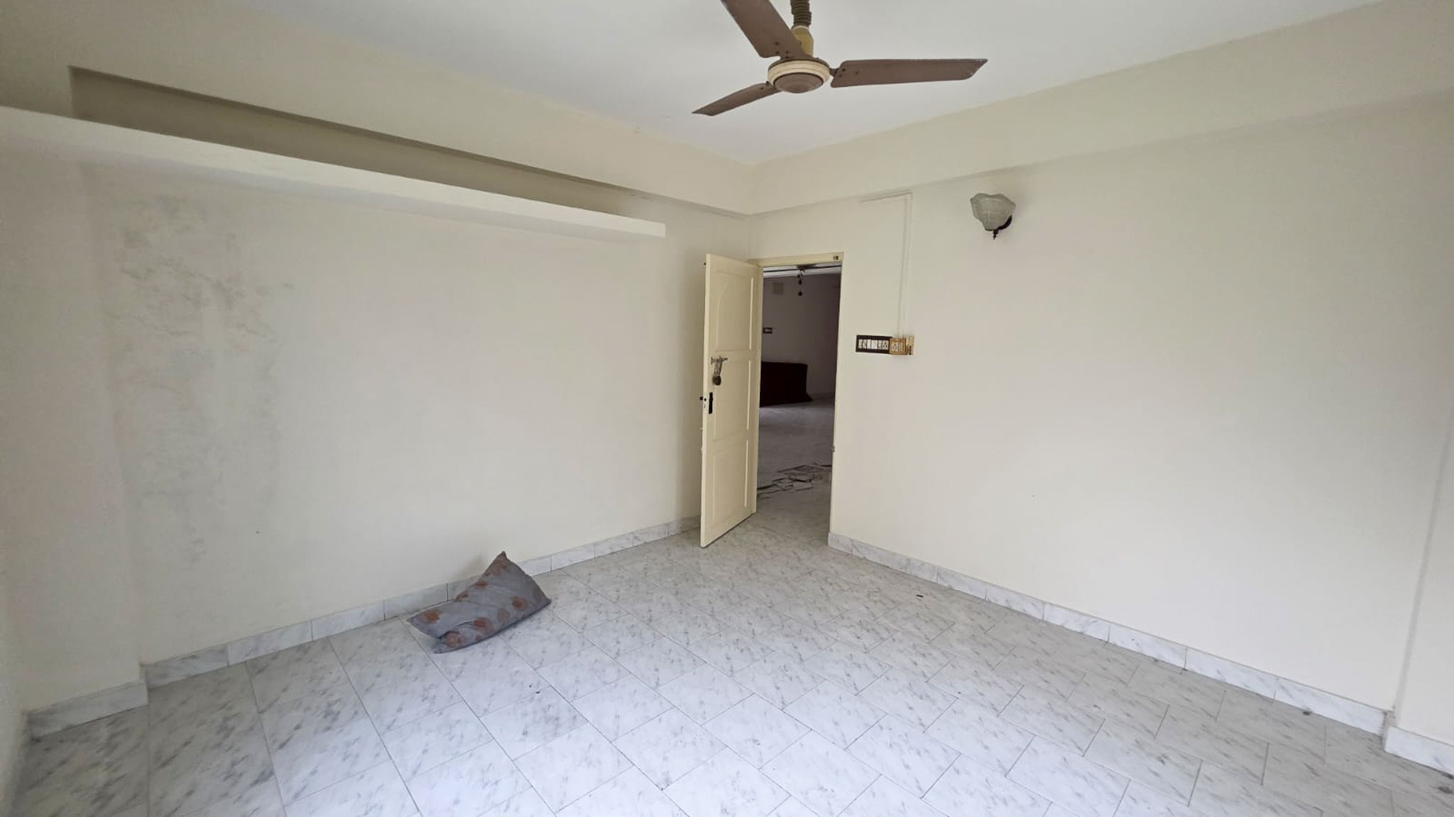 2 BHK Flat for sale in EAST AVENUE APARTMENT, Kaloor  Ernakulam Kochi — photo 23