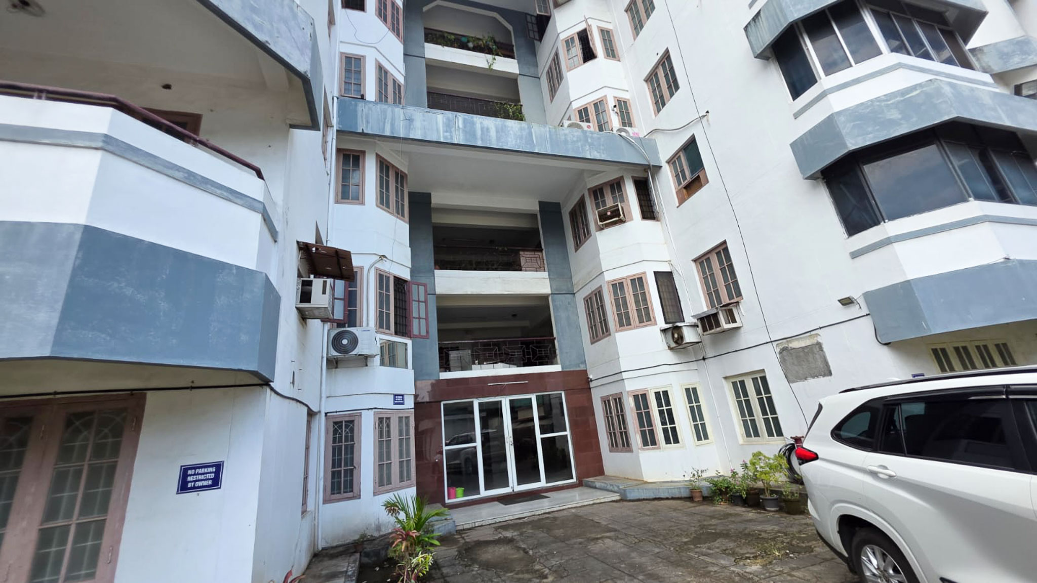 2 BHK Flat for sale in EAST AVENUE APARTMENT, Kaloor  Ernakulam Kochi — photo 24