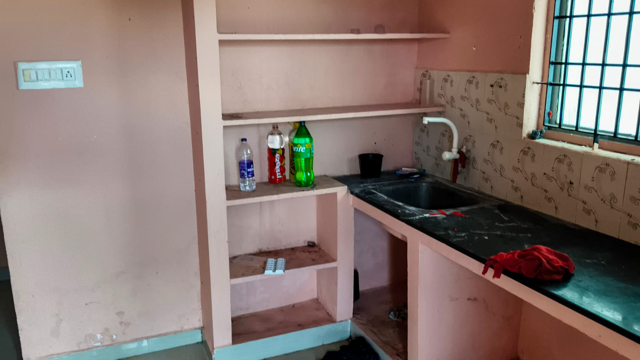 736 square feet Flat for sale in Maraimalai Nagar — photo 2