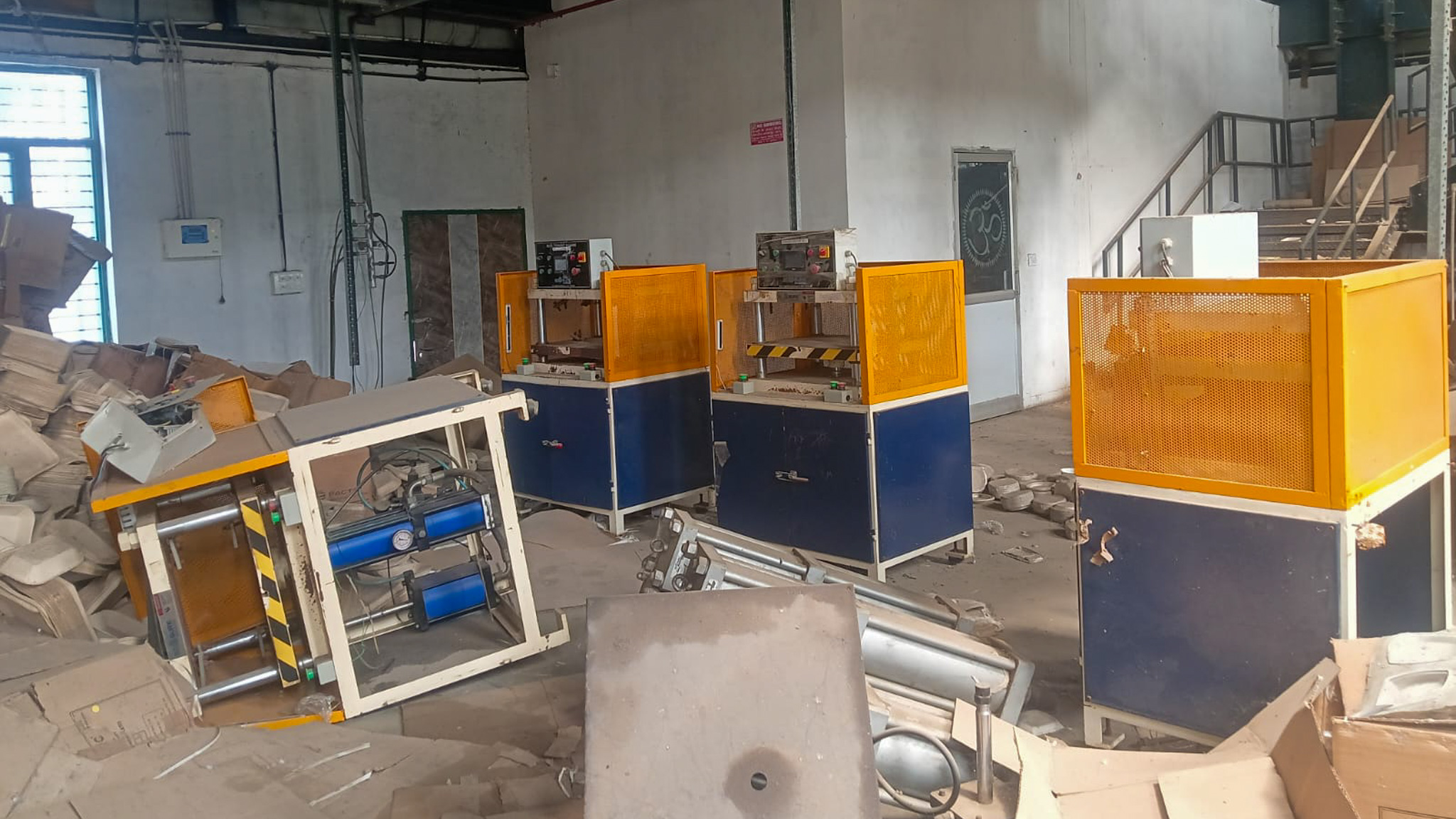 1137.53 square meter Hypothecated Plant & Machinery (Used for indulged in manufacturing various kind of disposable items like plates, bowls, glassware, cutlery etc. from the sugarcane bagasse) lying at Factory Premises. for sale in Reliance Model Eco — photo 9