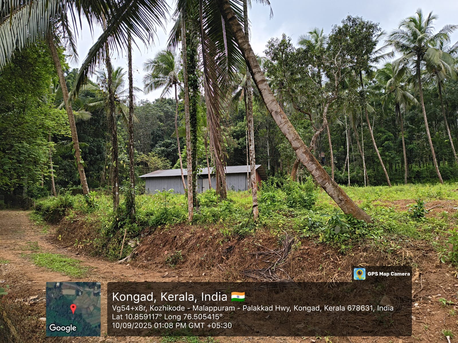 Land with a sheeted godown for sale in Kongad-palakkad road Kongad — photo 2