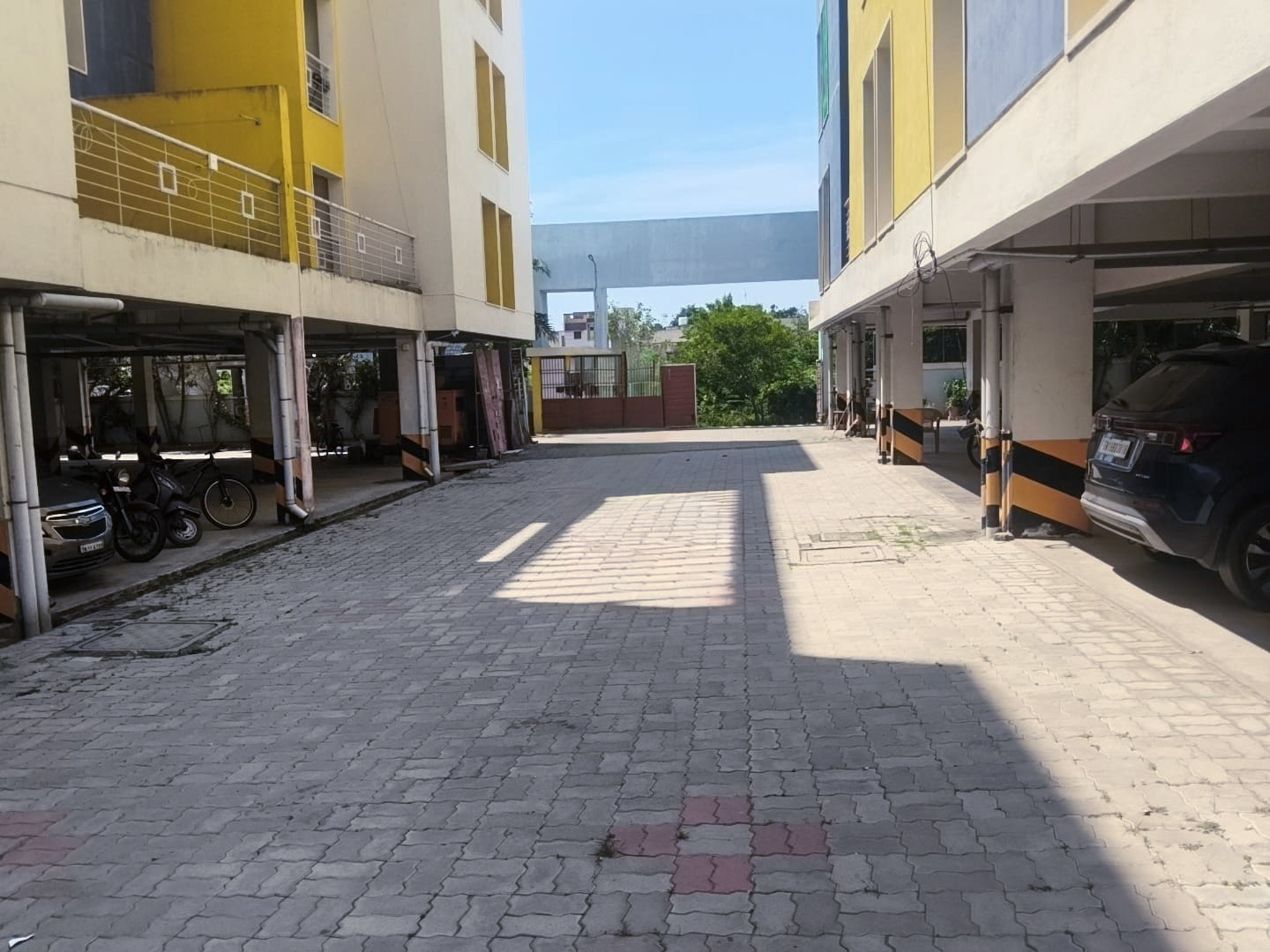 1550 square feet Flat for sale in Mahindra World City — photo 15