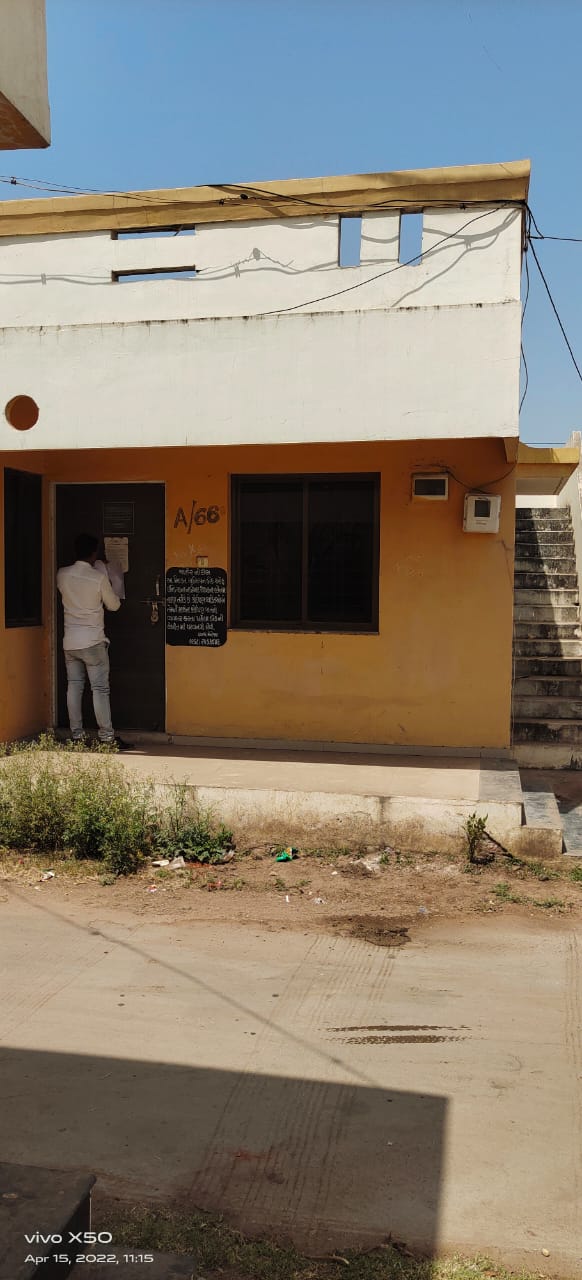 921 square feet Individual House for sale in Nadiad