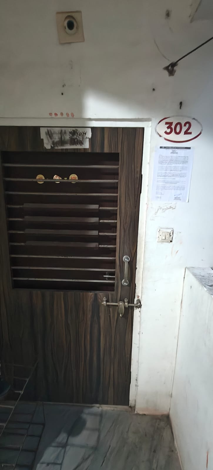 Flat for sale in Vadodara — photo 1