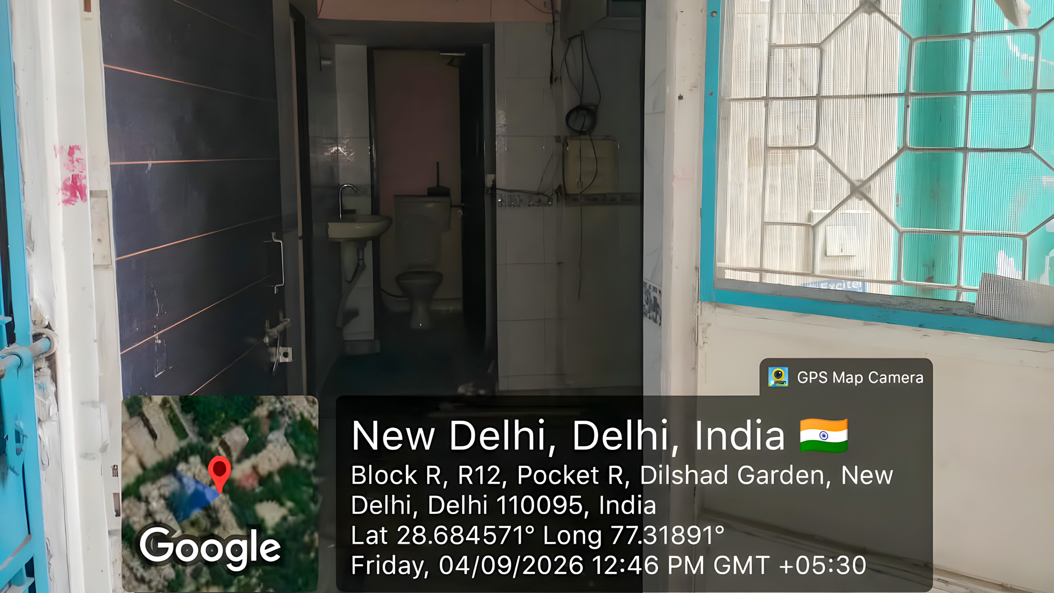 1 BHK Flat for sale in DILSHAN GARDEN New Delhi — photo 1