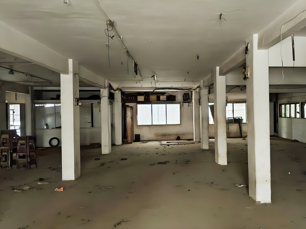 8834 square feet Shops for sale in Surat Surat — photo 12