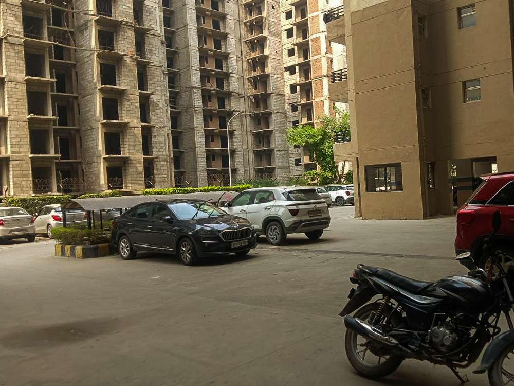 4 BHK Flat for sale in STELLAR JEEVAN, Bisrakh, Greater Noida Greater Noida — photo 7