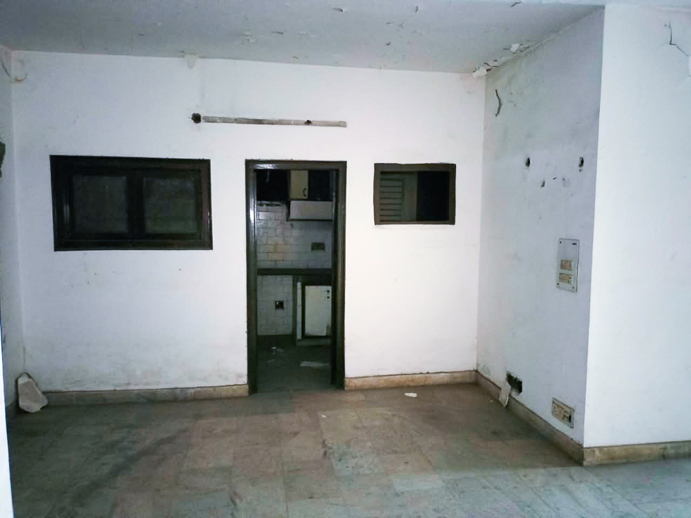 2 BHK Flat for sale in H -5 second floor Block H South Ext New Delhi, South Extention Part-1 New Delhi New Delhi — photo 3