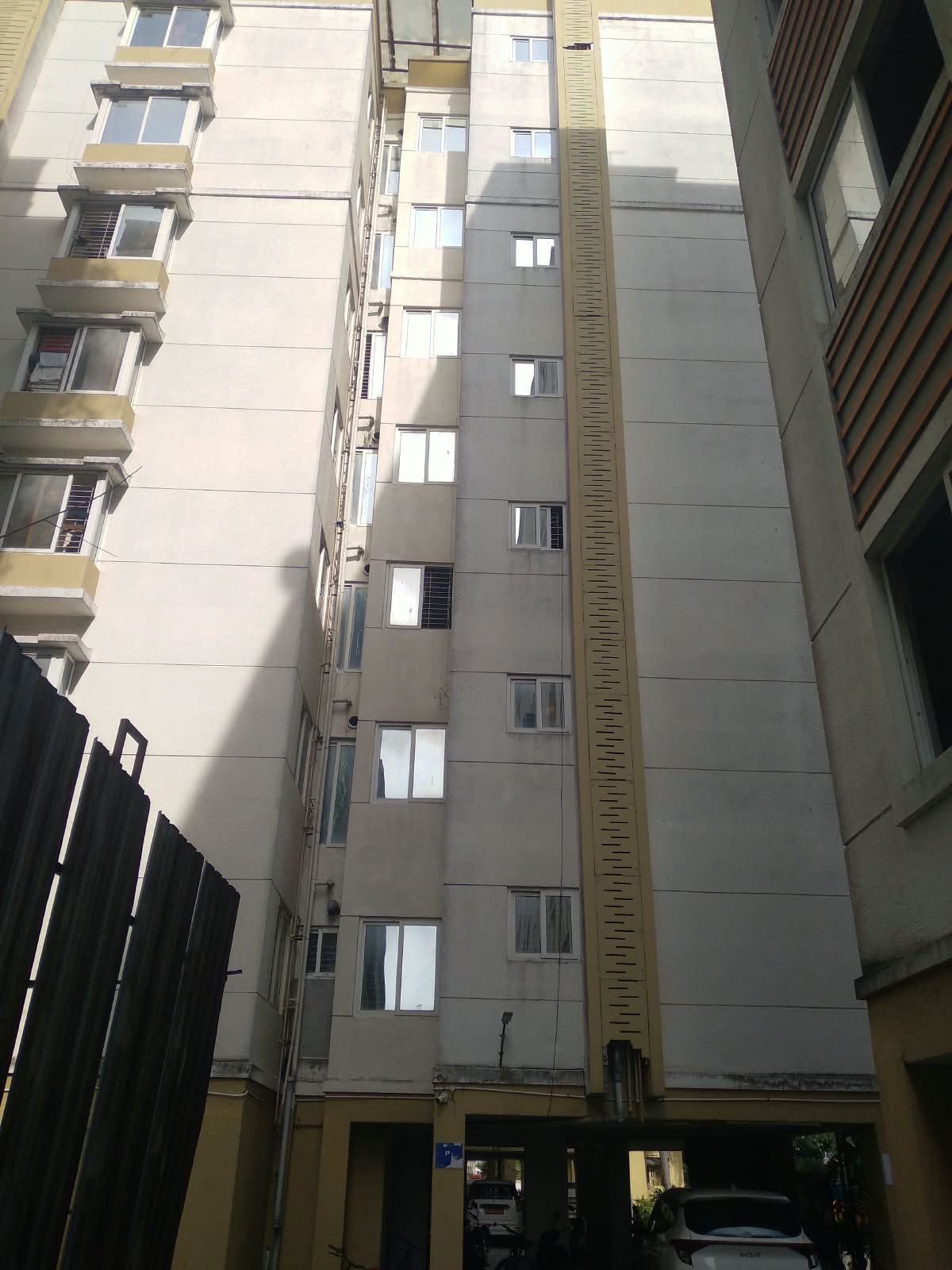 1 BHK Flat for sale in THE ROYAL CASTLE, THIRUMUDIVAKKAM Chennai — photo 2