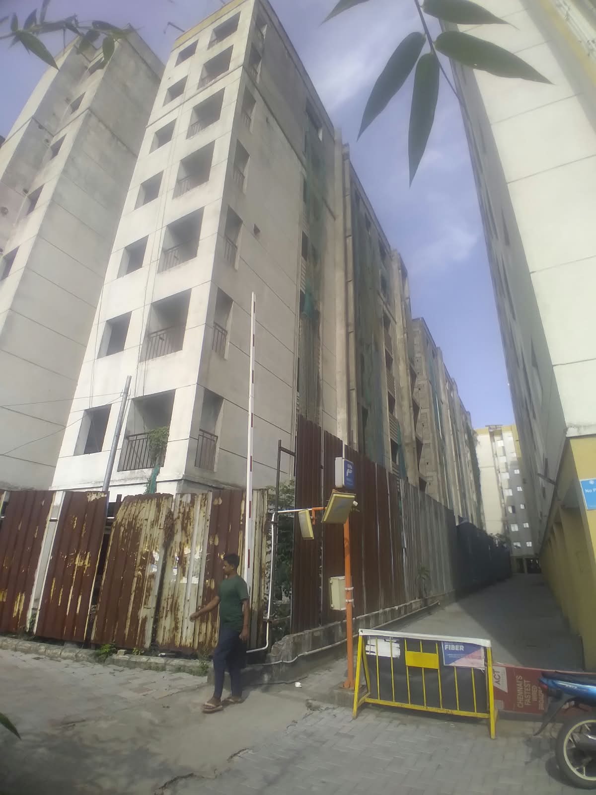 1 BHK Flat for sale in THE ROYAL CASTLE, THIRUMUDIVAKKAM Chennai — photo 3