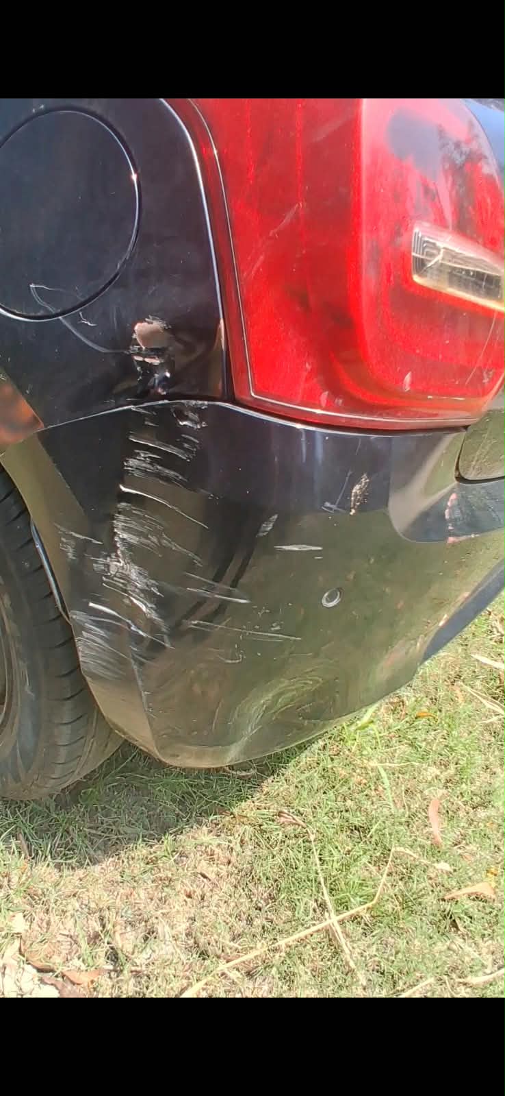 2023 Maruti Suzuki Swift ZXi Hatchback 28000 km 3 years for sale in Sri Ram Parking Yard Bhadrak — photo 1