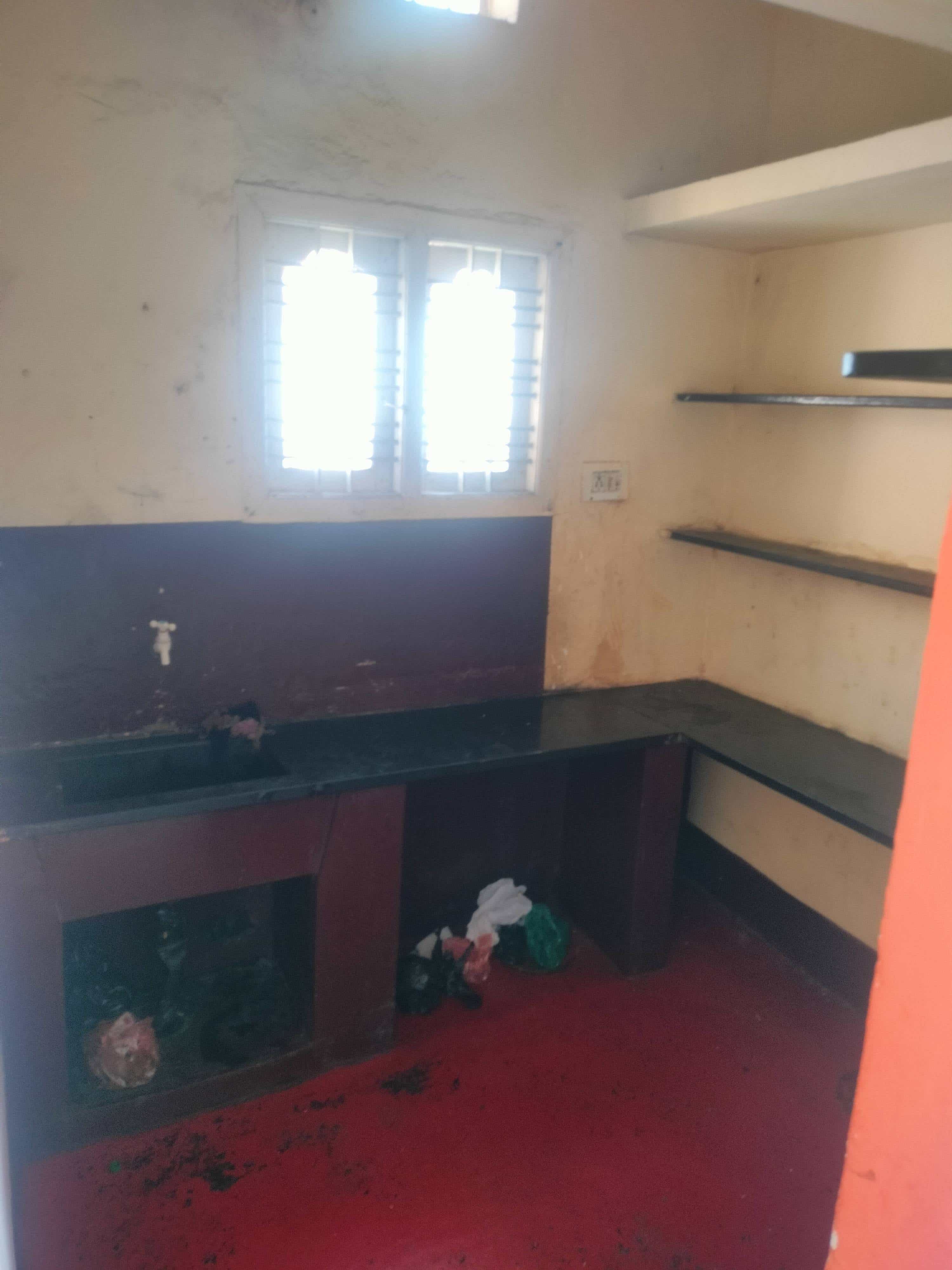 2 BHK Individual House for sale in Hassan Hassan — photo 9