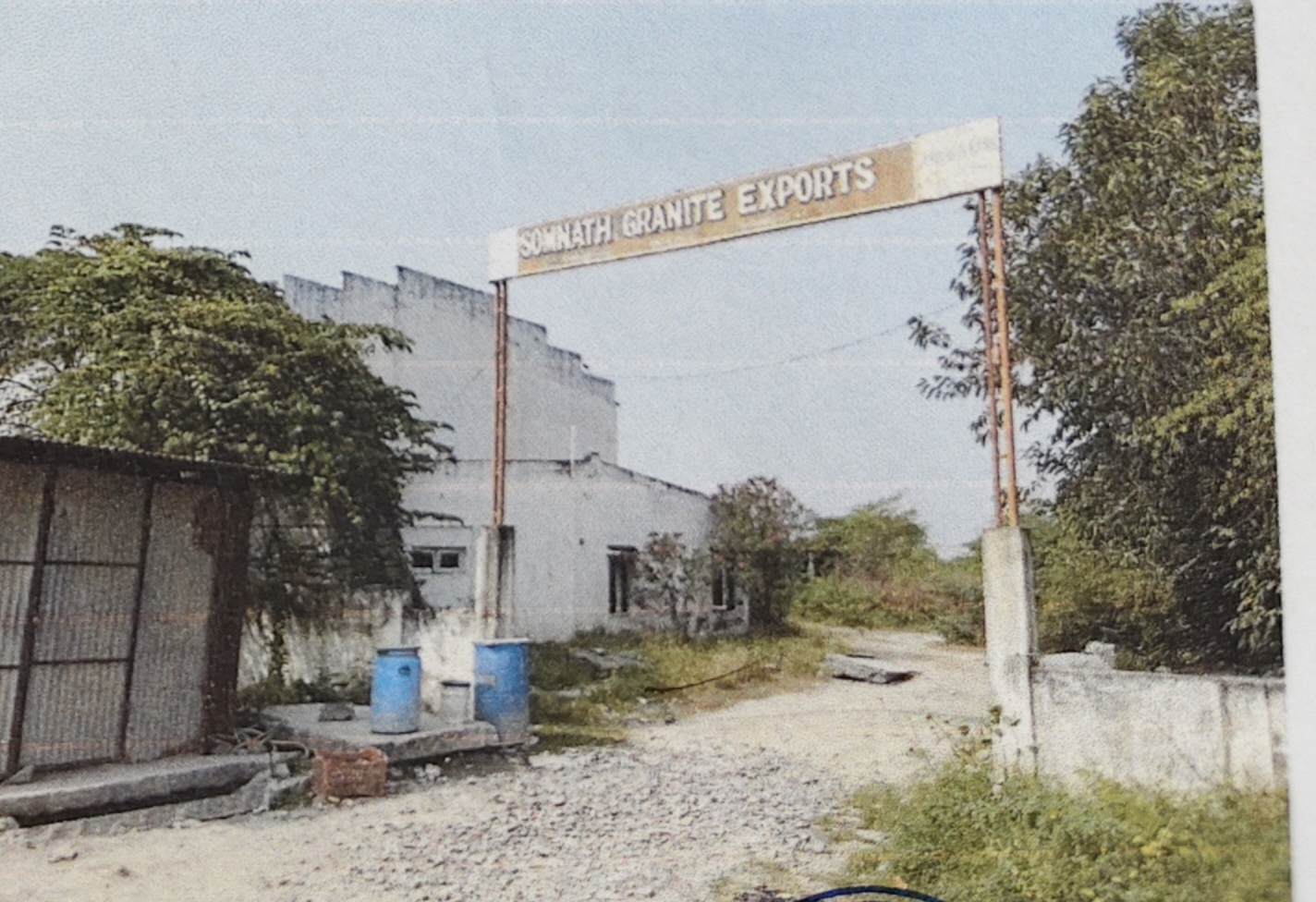Industrial Plot with Factory Building for sale in Industrial Area Nagarajupalle — photo 1