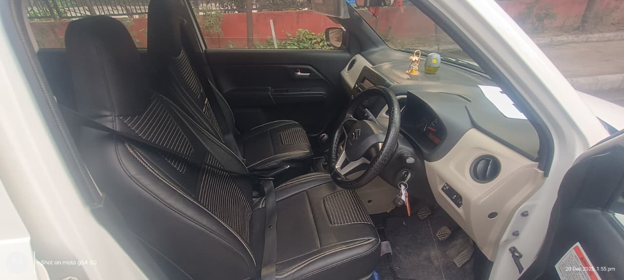 2023 Maruti Suzuki Wagon R VXi Hatchback 15790 km 3 years for sale in NDMC Market East Kidwai Nagar New Delhi — photo 4