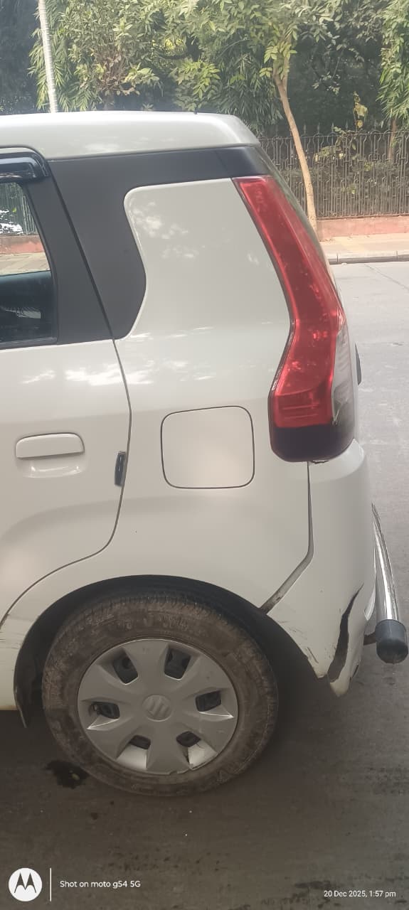 2023 Maruti Suzuki Wagon R VXi Hatchback 15790 km 3 years for sale in NDMC Market East Kidwai Nagar New Delhi — photo 12