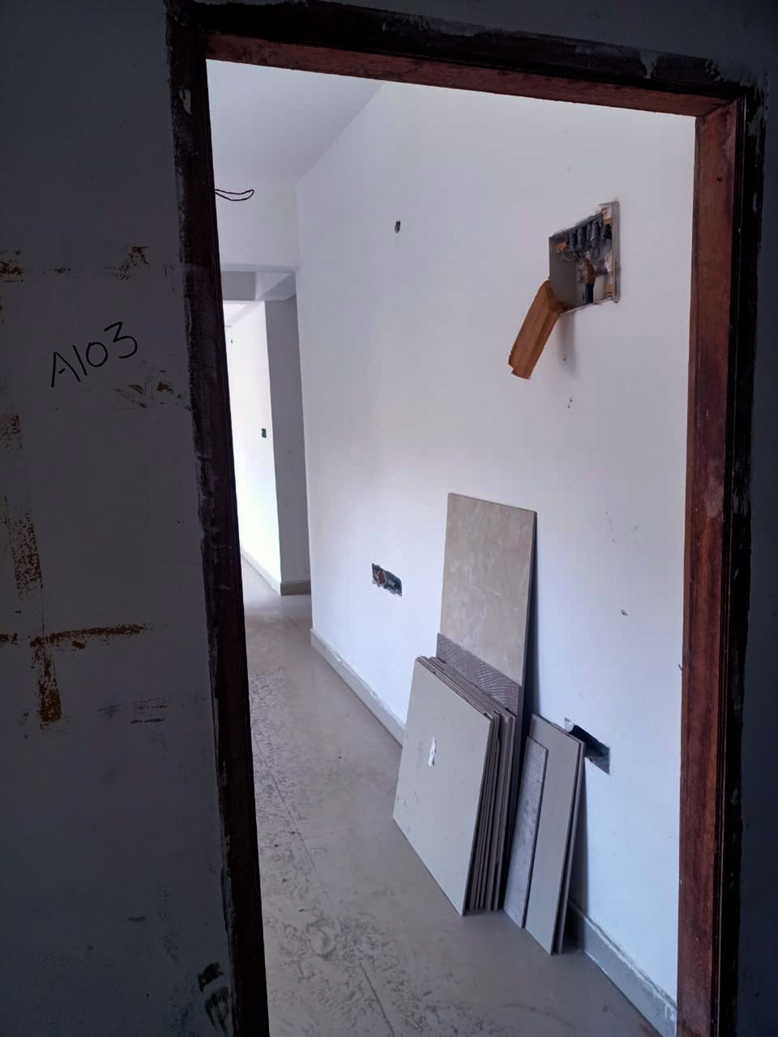 693 square feet Flat for sale in NA CENTRAL HEIGHTS, Bangalore Bengaluru — photo 9