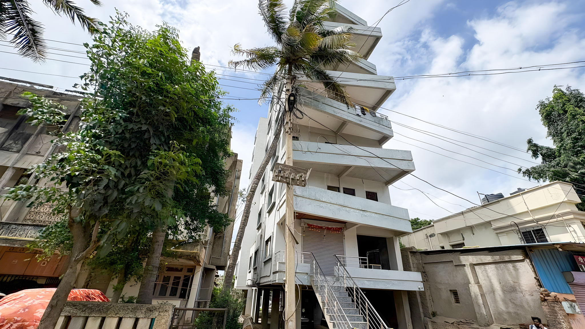 84.96 square meter Flat for sale in Jaysingpur
