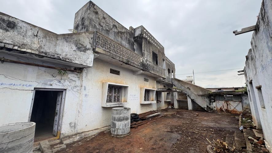 2275 square feet Individual House for sale in kothapally village , Gambhiraopet mandal Karimnagar — photo 16