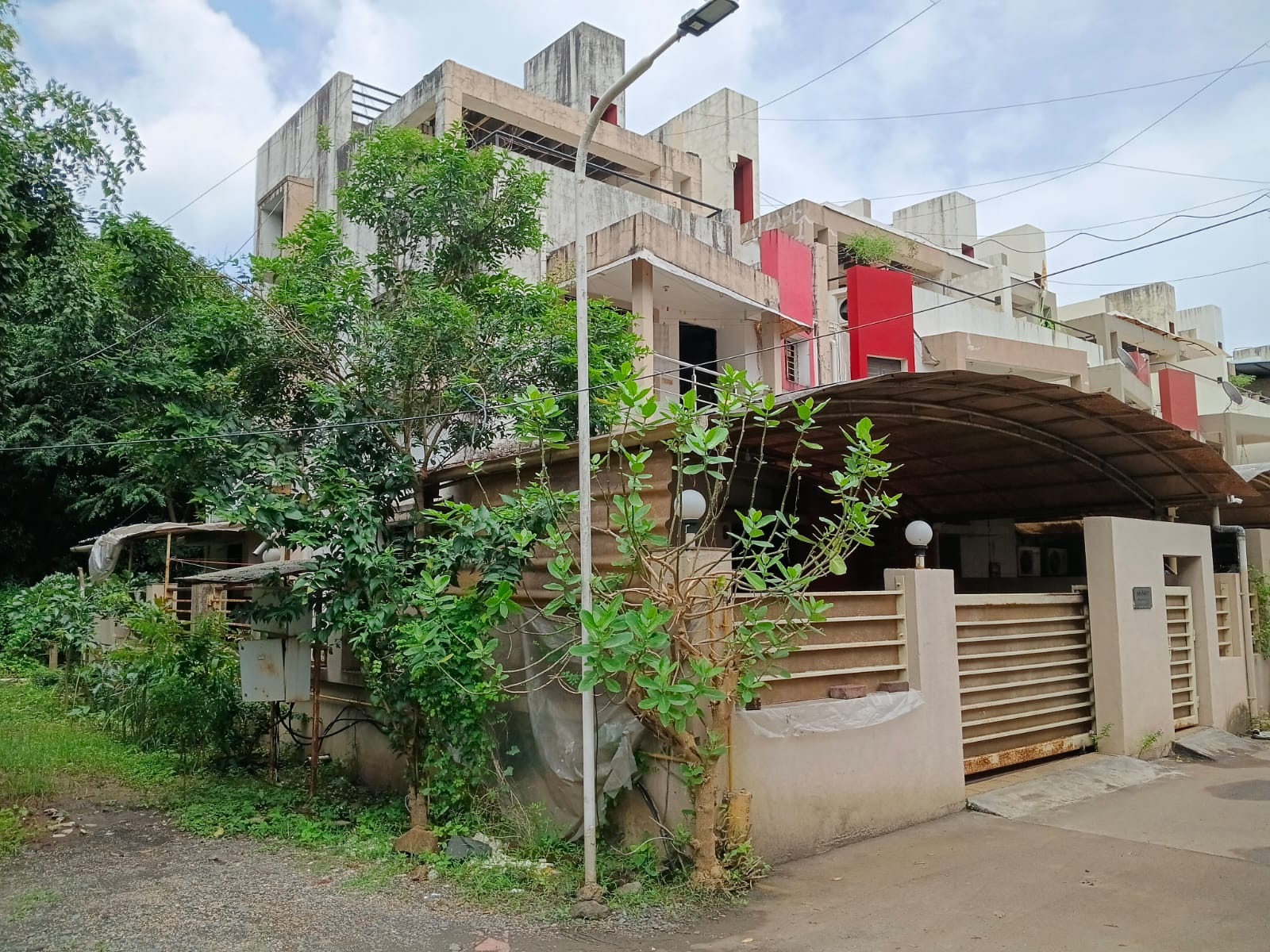 1885 square feet Individual House for sale in SILVASSA Alok City — photo 3