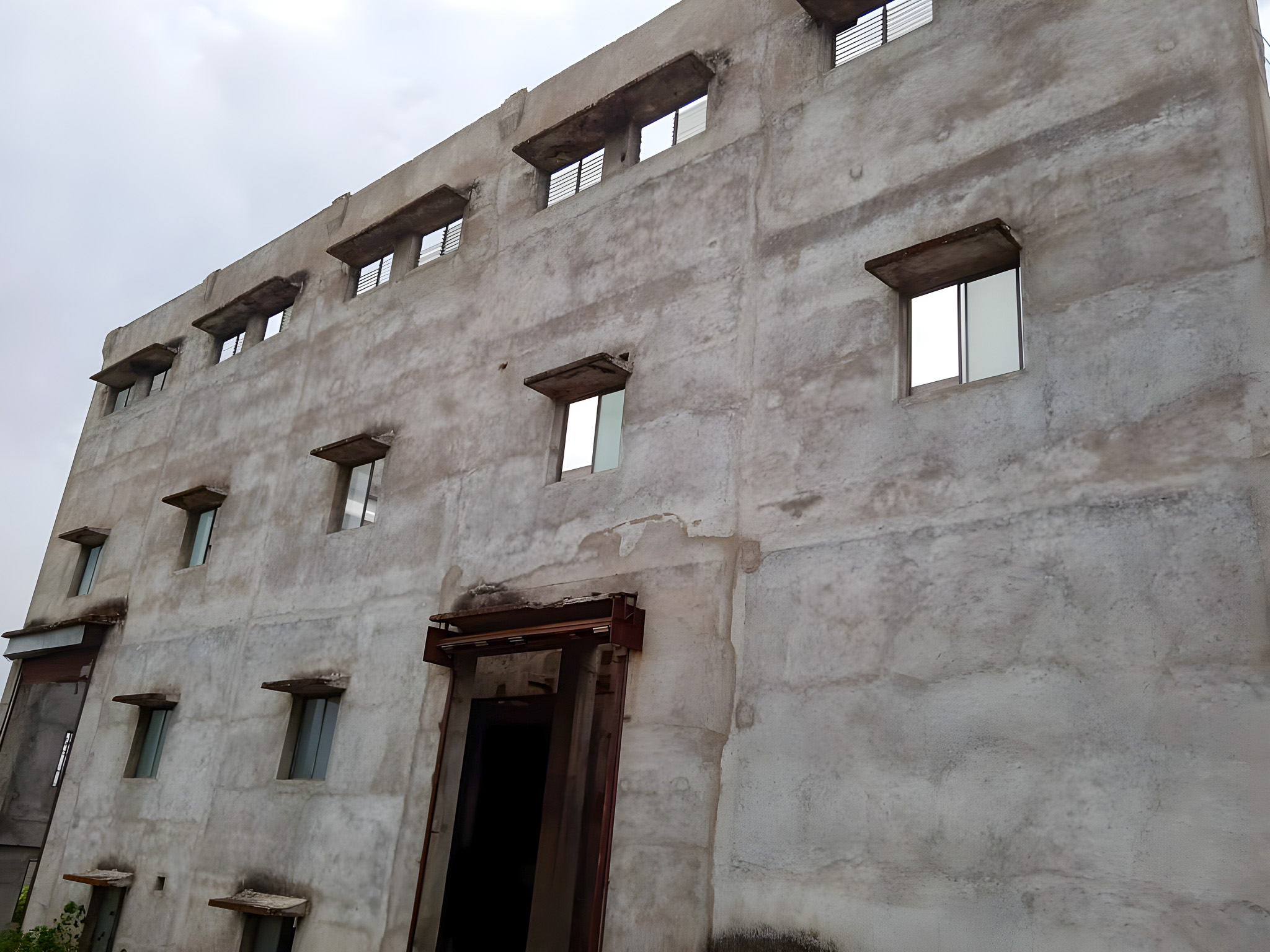 Industrial Plot with Factory Building for sale in Village Hiwarasena Pandhurna Industrial Area