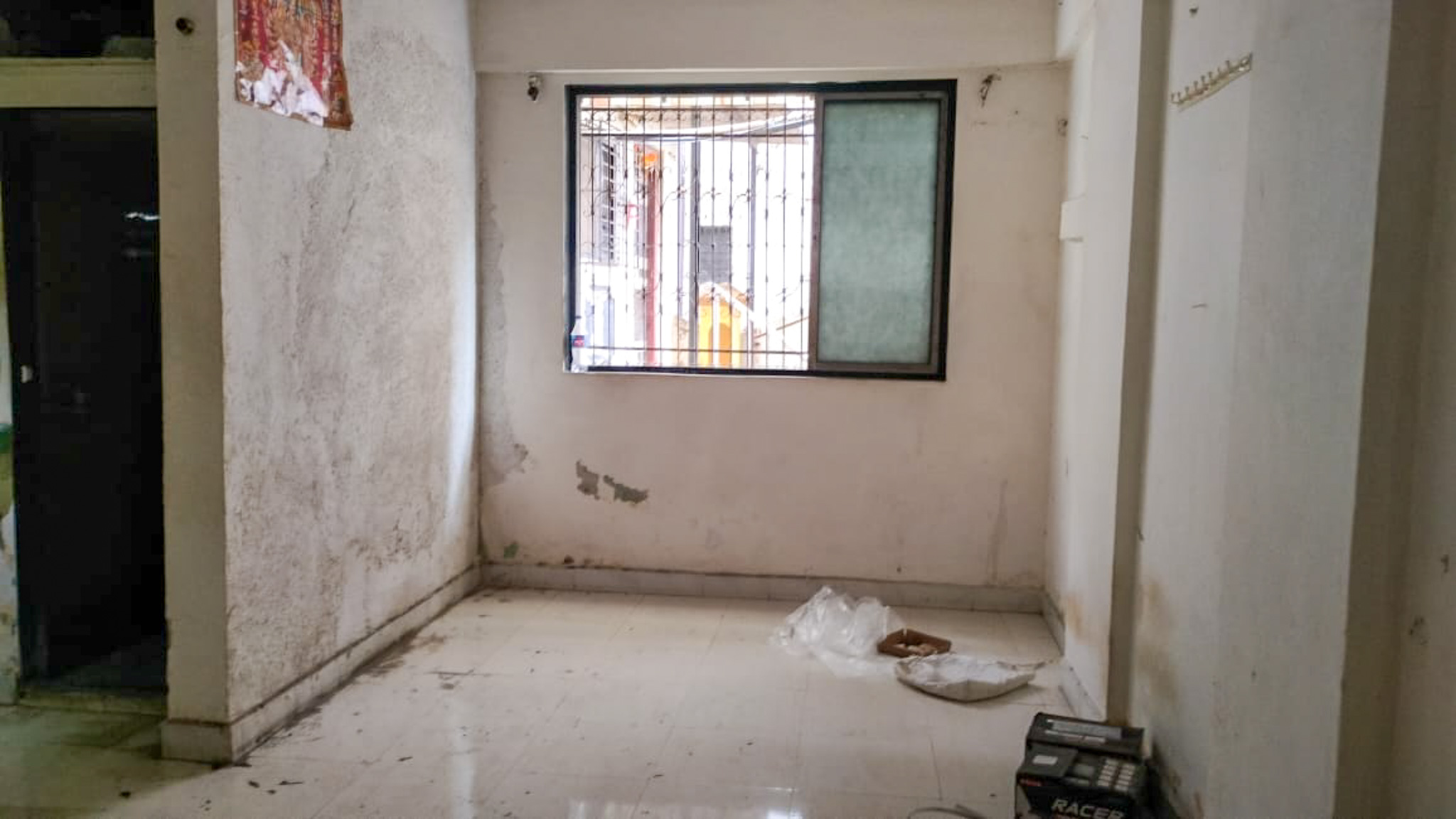 485 square feet Flat for sale in Haridarshan Apartments Near Jari Mari Mandir road Kalyan east Kalyan