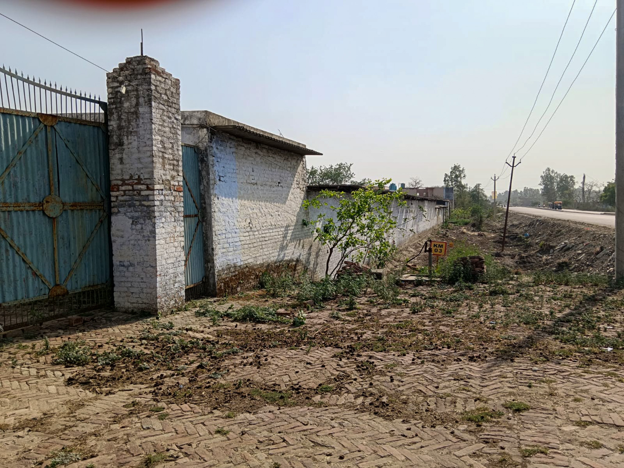 15232 square meter Industrial Plot with Factory Building for sale in Shahjahanpur UP 242001 Shahjahanpur